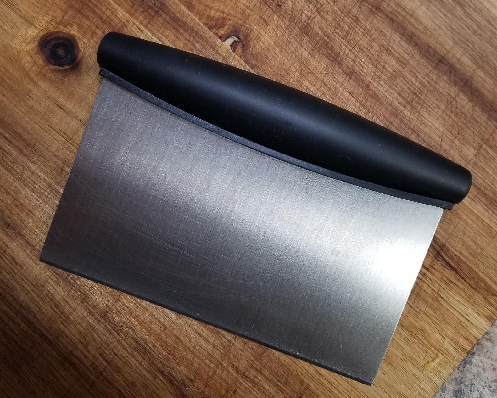 OXO Good Grips Multi-Purpose Scraper & Chopper | Dough Cutter For Pizza, Bread And Cookie Dough, Vegetable Chopper, Dishwasher-Safe, Pastry Scraper, Bench Scraper customer photo 2