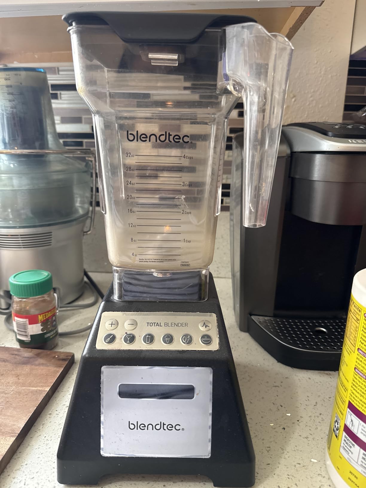 Blendtec Total Blender Classic (Black) & 75oz* FourSide Jar customer photo 1