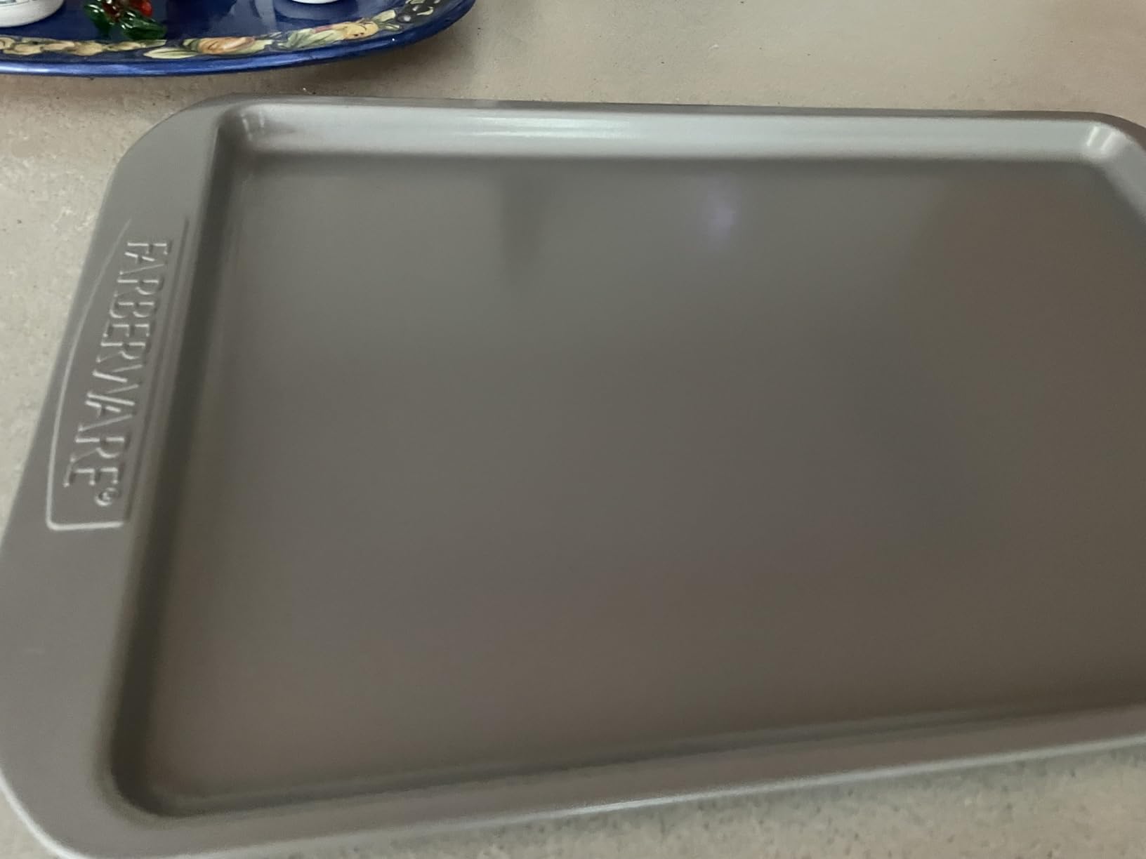 Farberware Nonstick Bakeware 3-Piece Cookie Pan Set for Baking, Gray customer photo 2