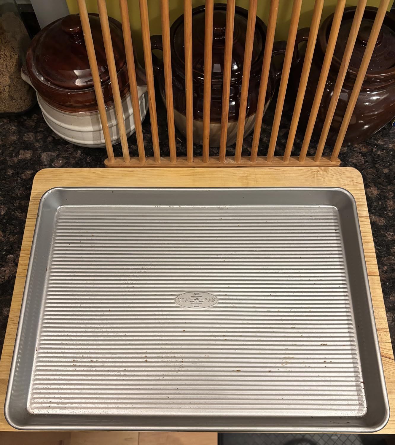 USA Pan Bakeware Nonstick Half Sheet Pan, Baking Sheet, Aluminized Steel customer photo 1