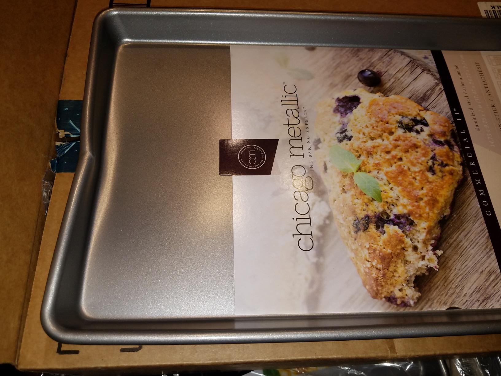 Chicago Metallic Commercial II Non-Stick Small Baking Sheet, 12.25 by 8.75, Gray customer photo 2