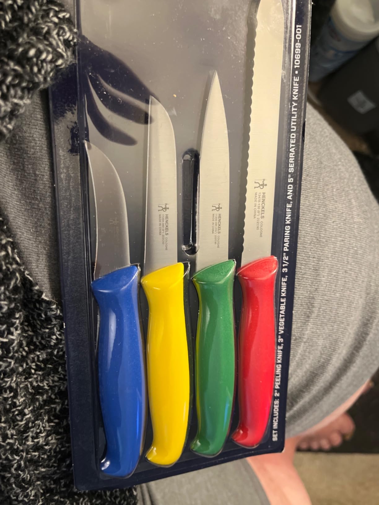 HENCKELS 4 Piece Paring Knife Set | German Engineered, Dishwasher Safe, Ideal for Peeling, Coring, Slicing and Trimming customer photo 2
