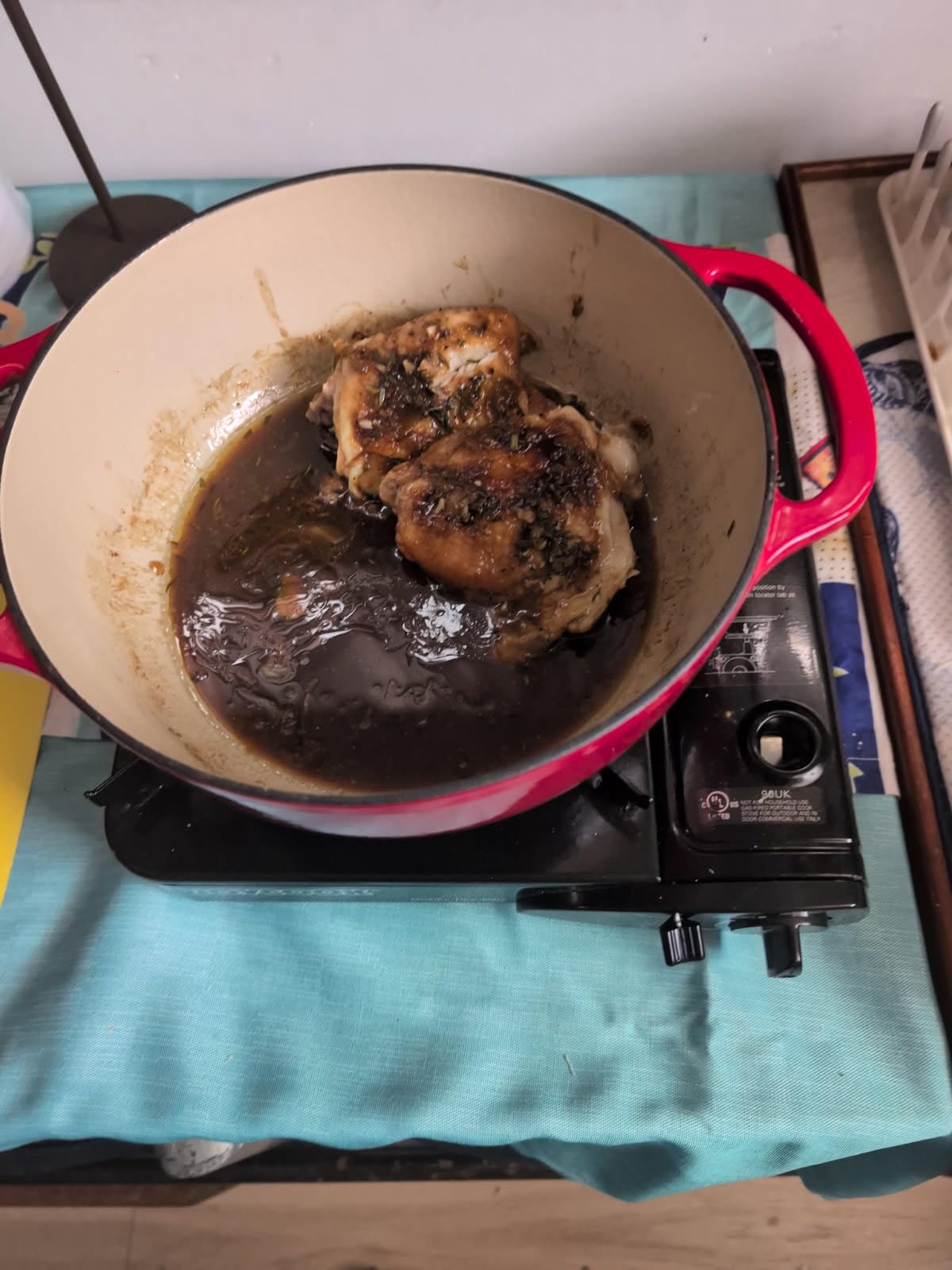 Lodge Essential Enamel Cast Iron Dutch Oven with Lid - 4.5 Quart - Oven-Safe Enamel Cookware up to 500° F - Caribbean Blue customer photo 1