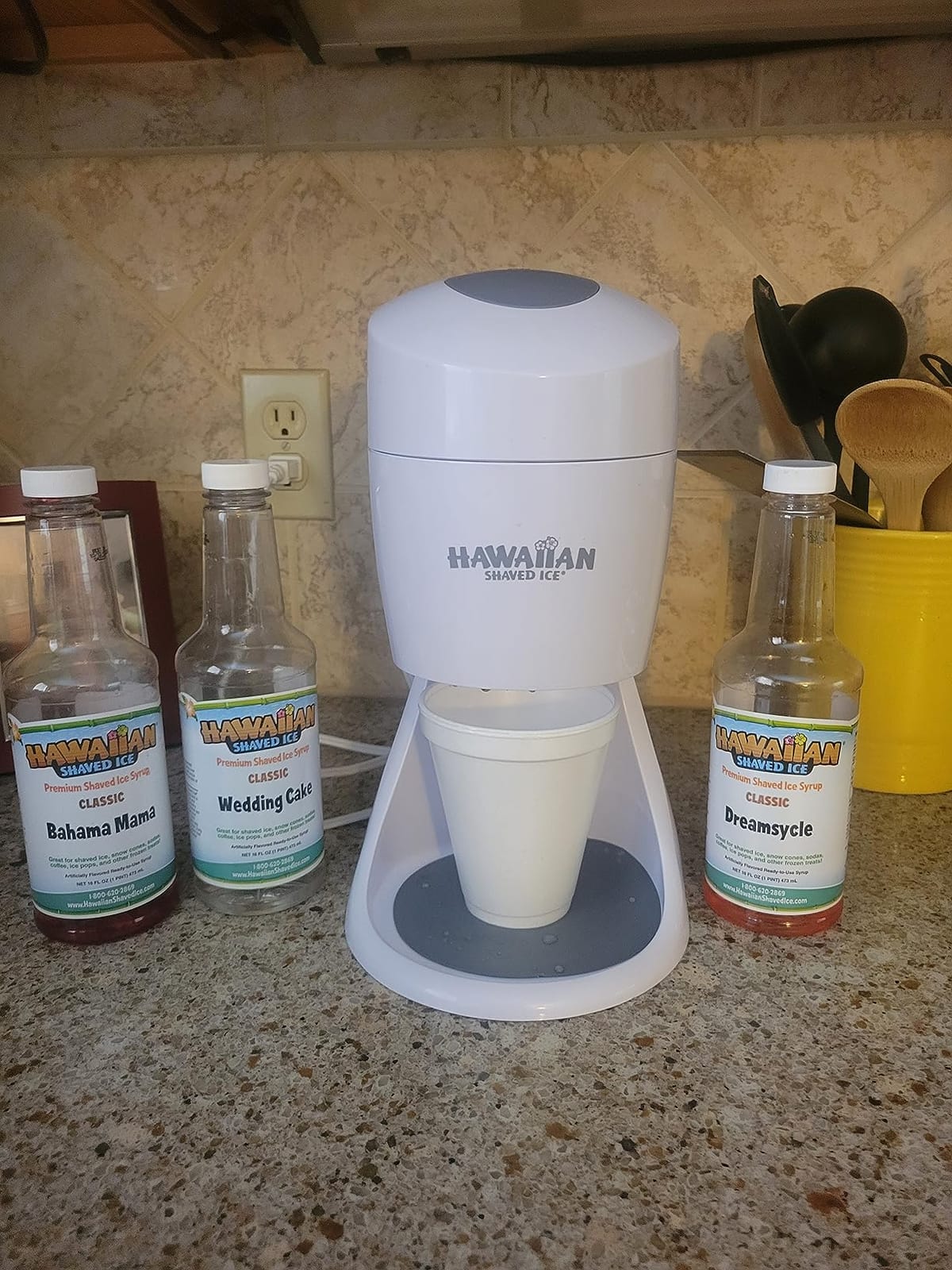 Hawaiian Shaved Ice Machine S900A, White customer photo 1