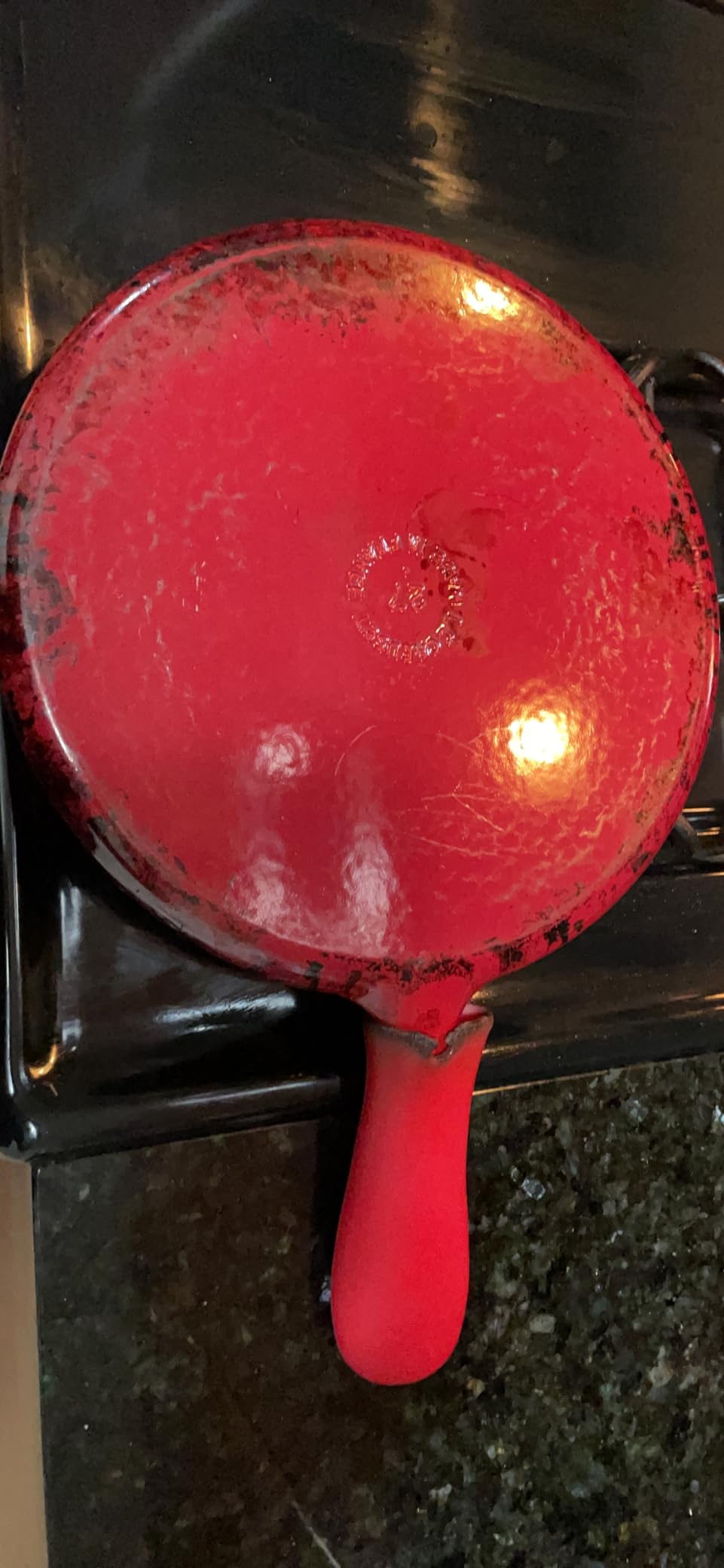 Le Creuset Enameled Cast Iron Traditional Round Crepe Pan, 10.25
