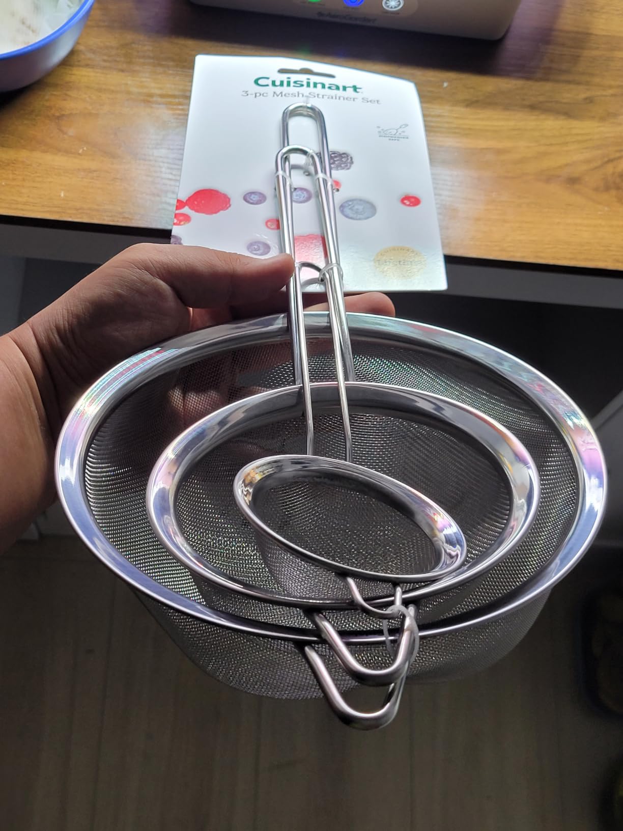 Cuisinart, Mesh Strainers, Stainless Steel Mesh Strainers for Kitchen, Fine Mesh Kitchen Strainer Set for Sifting, Straining and Cooking, Ctg-00-3Ms, 3 Count customer photo 2