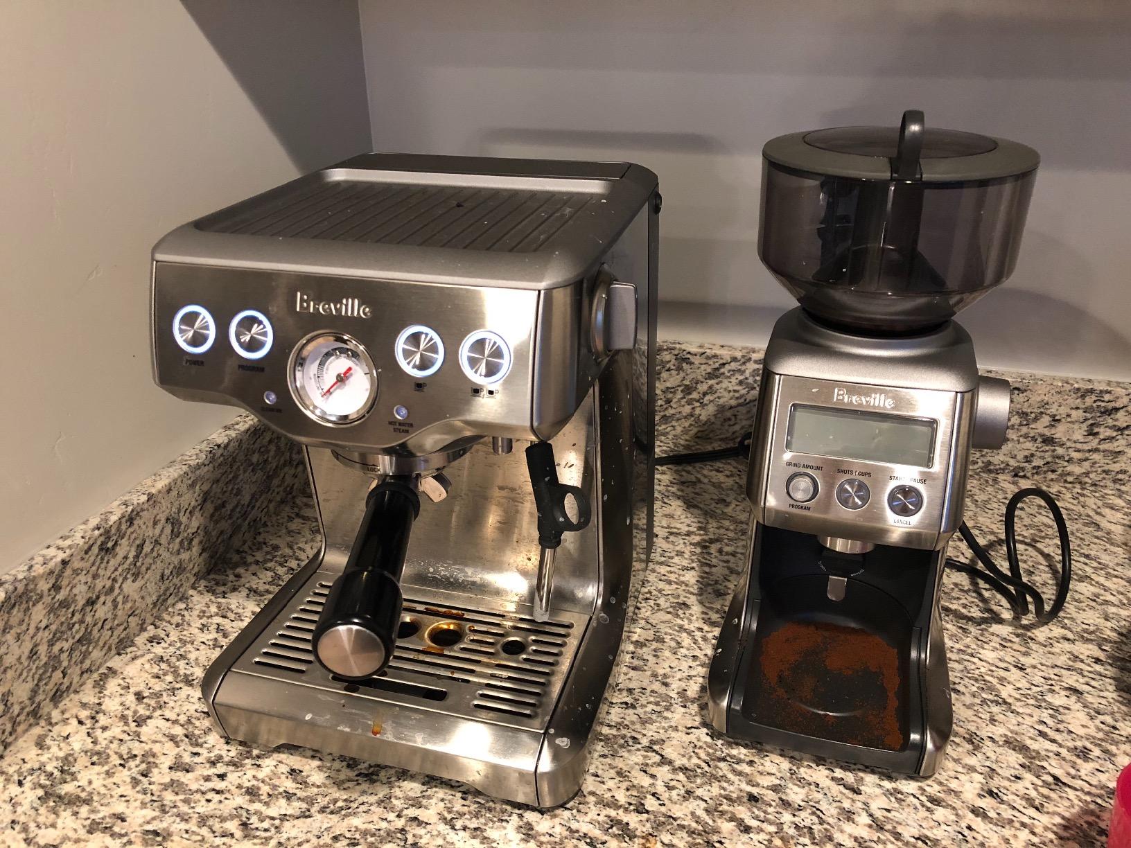 BES840XL Infuser Espresso Machine, Brushed Stainless Steel | Craft cafe-quality espresso shots, lattes and cappuccinos at home with this precise coffee maker with steam wand customer photo 2