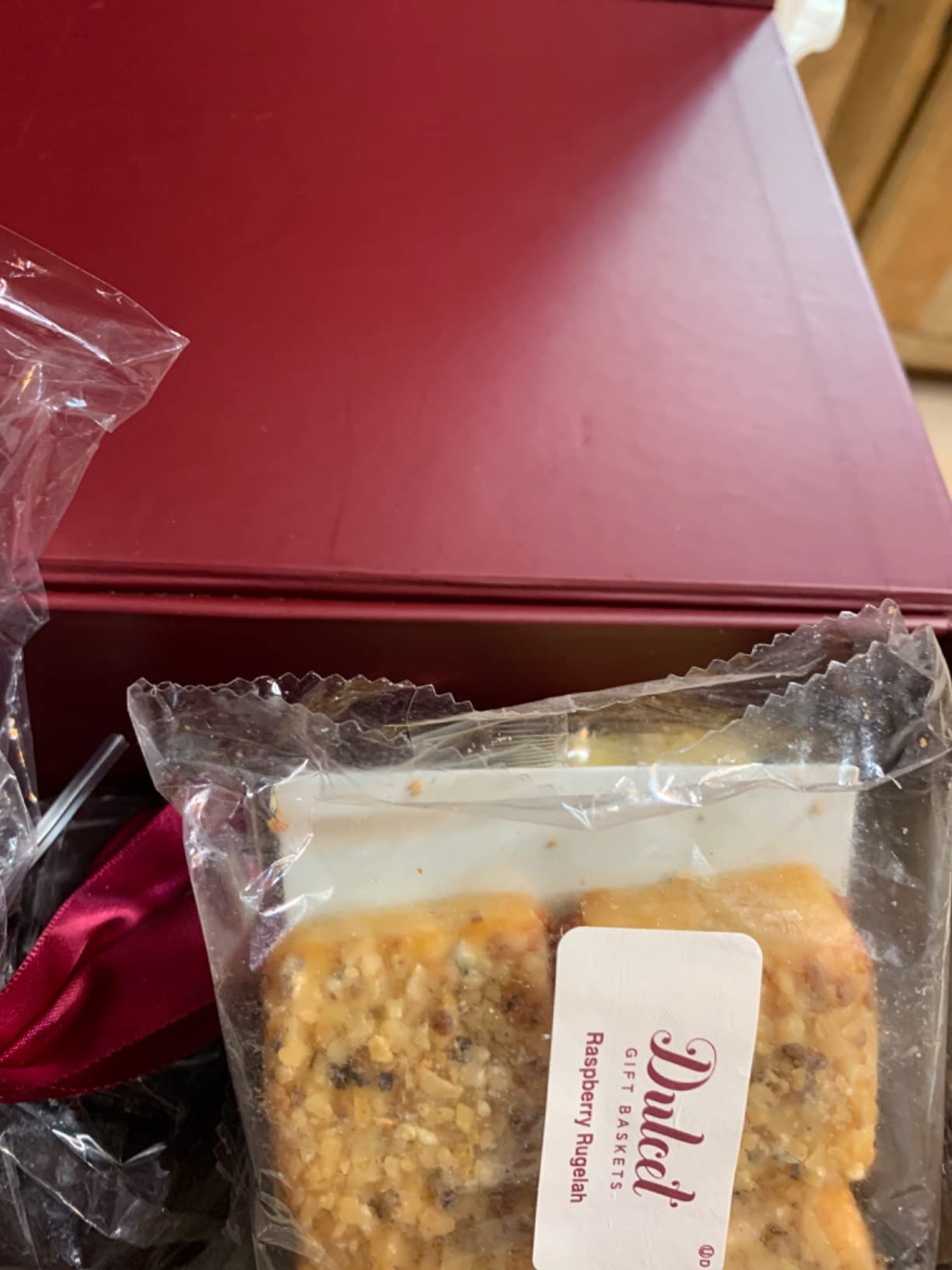 Dulcet Luxury Gourmet Gift Basket - 28 Freshly Baked Treats Including Brownies, Whoopie Pies & Rugelach - Premium Dessert Gift Box for Birthday, Thank You, Sympathy, Holiday & Corporate Gifts customer photo 1