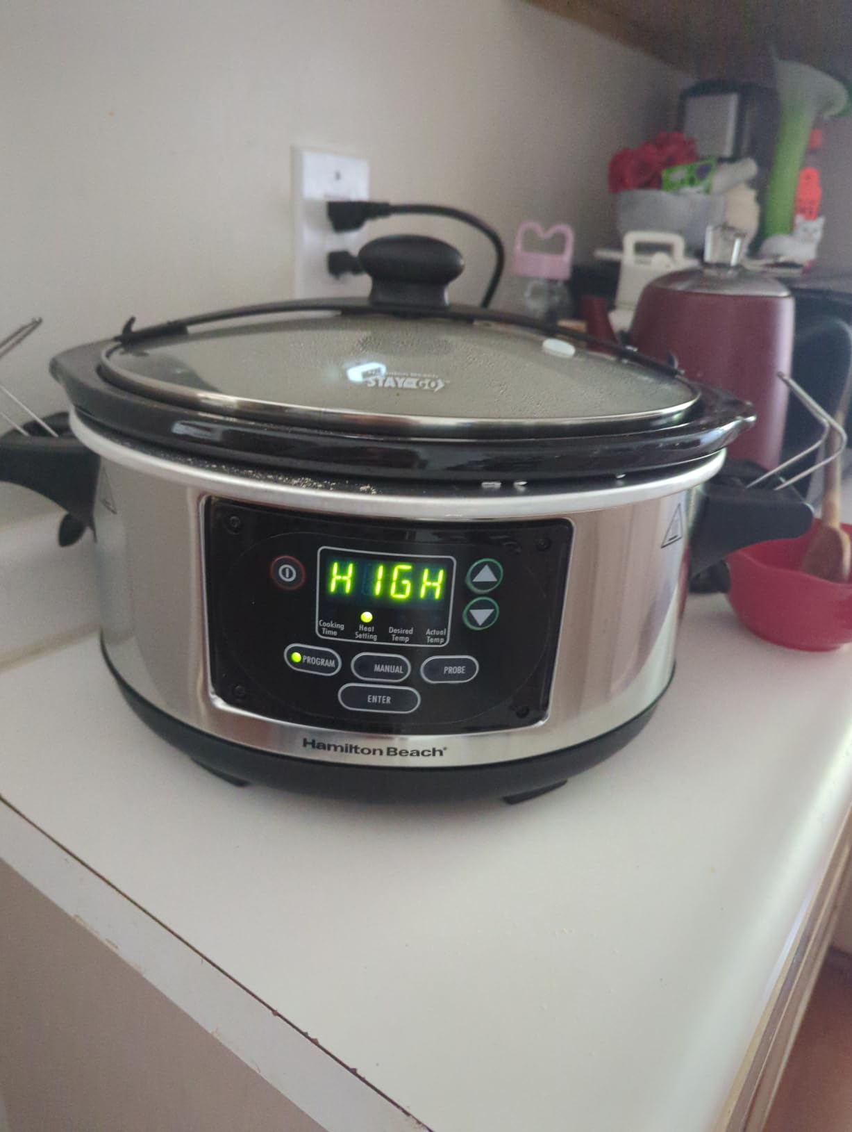 Hamilton Beach Portable 6 Quart Set & Forget Programmable Slow Cooker | Temperature Probe | Lid Lock For Easy Travel | Dishwasher Safe Crock & Glass Lid | Stainless Steel | 33969AG customer photo 1