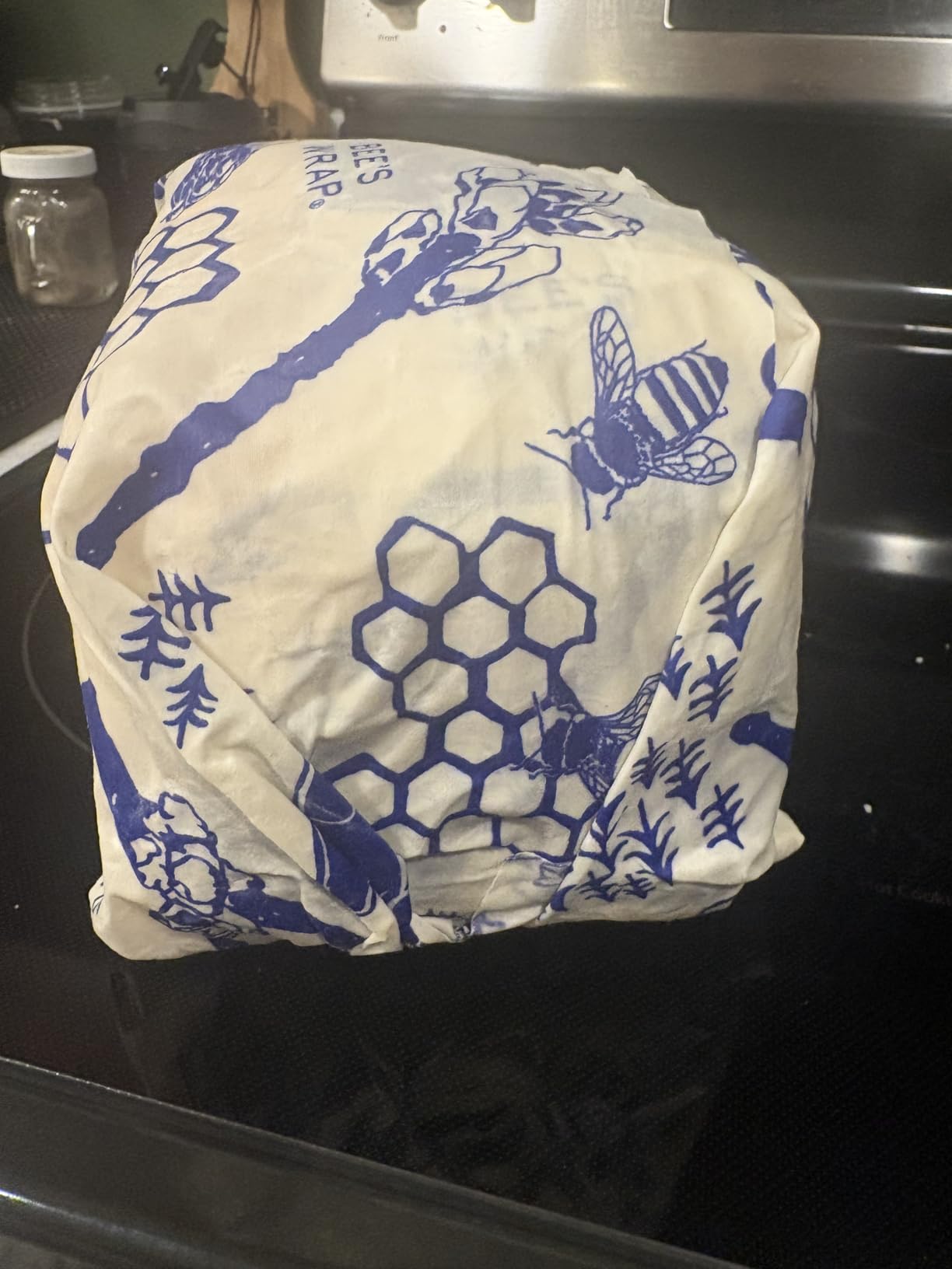 Bee's Wrap Beeswax Wraps for Bread - Beeswax Bread Wrap for Sourdough & Bread Storage - Plastic Free Made in USA Reusable Natural Food Wrap - Honeycomb customer photo 2