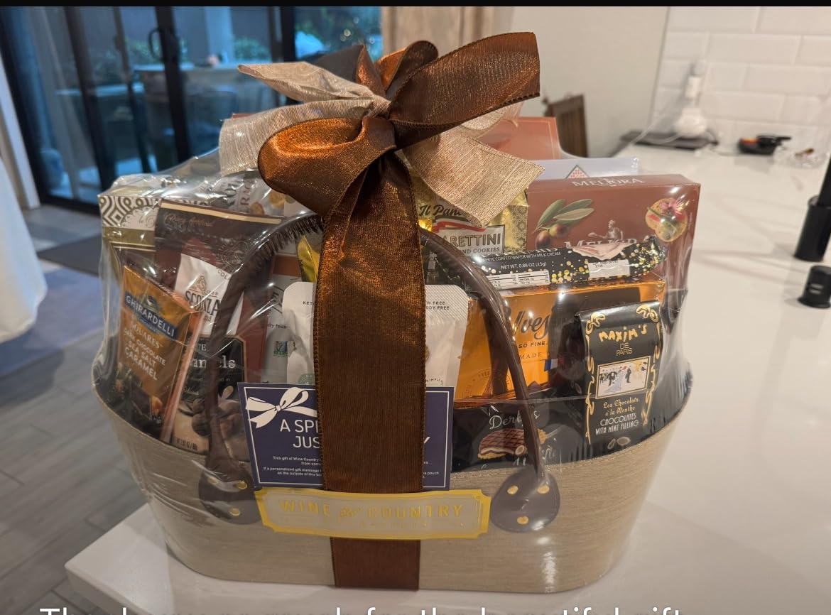 The Gourmet Choice Gift Basket by Wine Country Gift Baskets customer photo 2