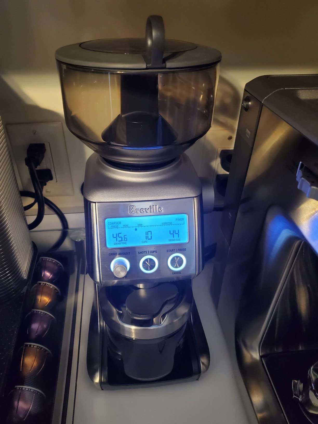Breville BCG820BSS Smart Grinder Pro, Brushed Stainless Steel, 60 Settings customer photo 1