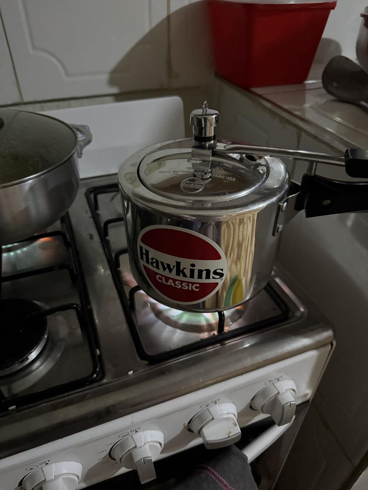 Hawkins Aluminium 5 Litre Classic Pressure Cooker, Best Inner Lid Cooker, Silver (Cl50) customer photo 1