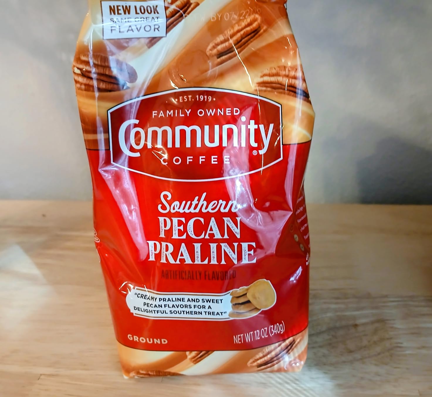 Community Coffee Southern Pecan Praline Flavored 12 Ounce, Medium Roast Ground, 12 Ounce (Pack of 1) customer photo 1