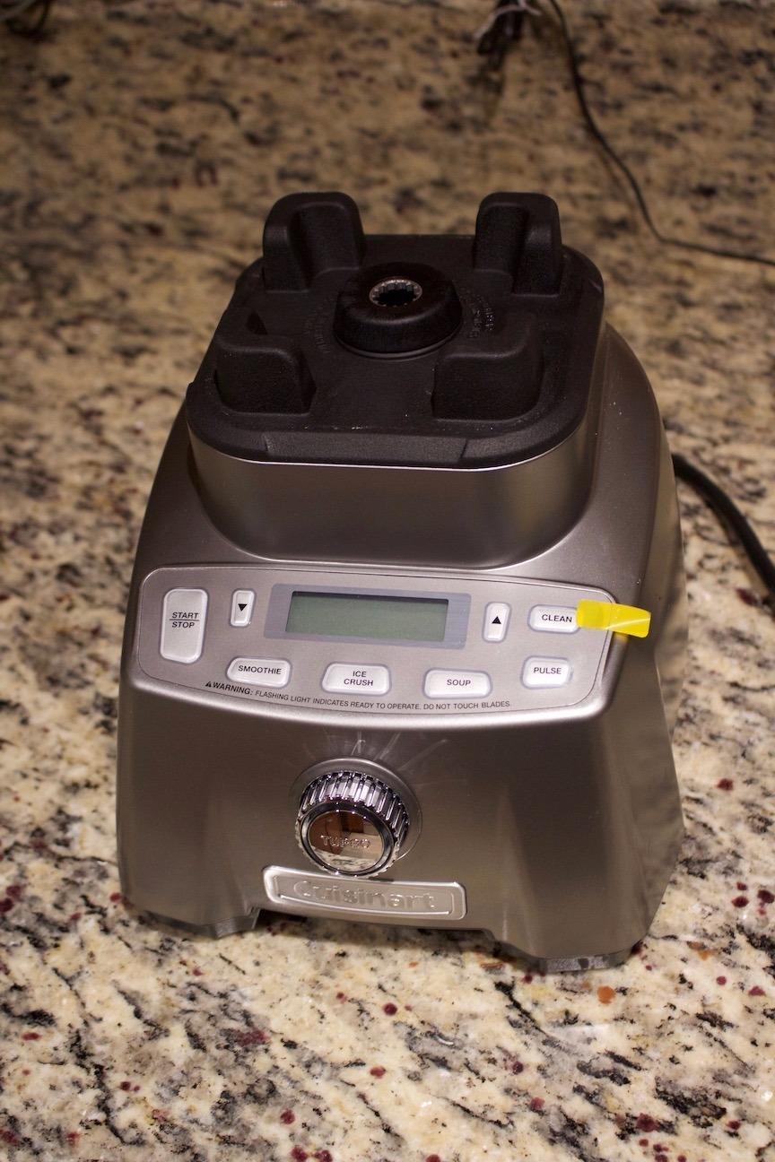 Cuisinart Blender for Shakes, Smoothies & More, 3.5 Peak Hurricane Pro Blender, Gunmetal, CBT-2000P1 customer photo 2