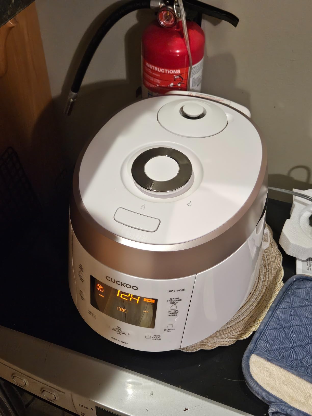 Cuckoo CRP-P1009SW High Pressure Rice Cooker, 20-Cup Cooked / 10-Cup Uncooked, White, Made in Korea customer photo 1