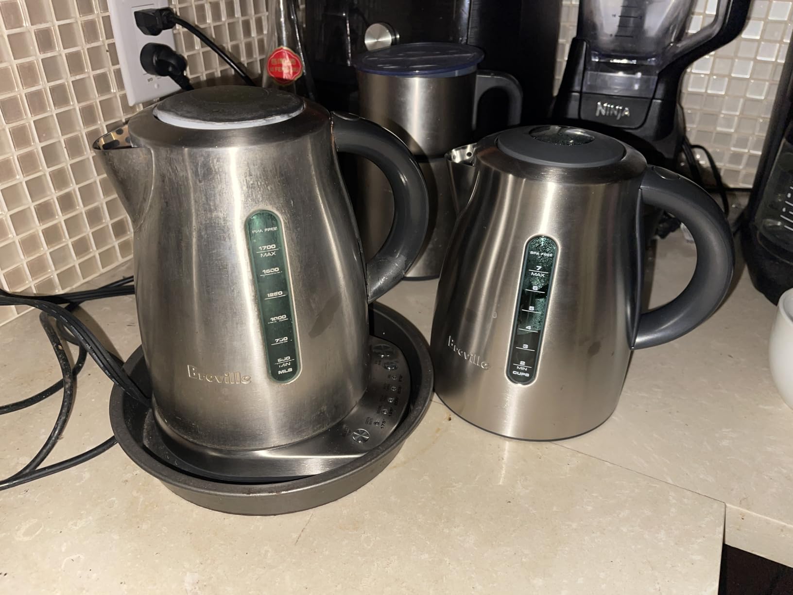 Breville BKE720BSS Temp Select Hot Water Kettle, Brushed Stainless Steel, Variable Temperature Control, 7 Cup Capacity customer photo 1