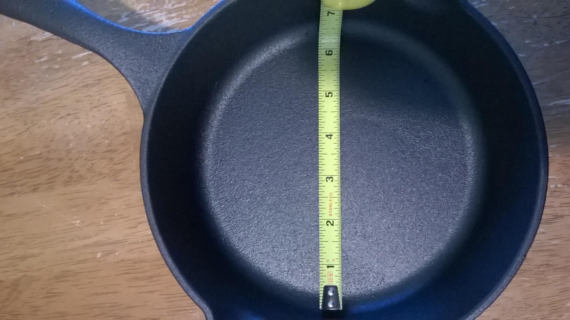 Victoria 8-Inch Cast Iron Pre-Seasoned Skillet, Cast Iron Frying Pan customer photo 2