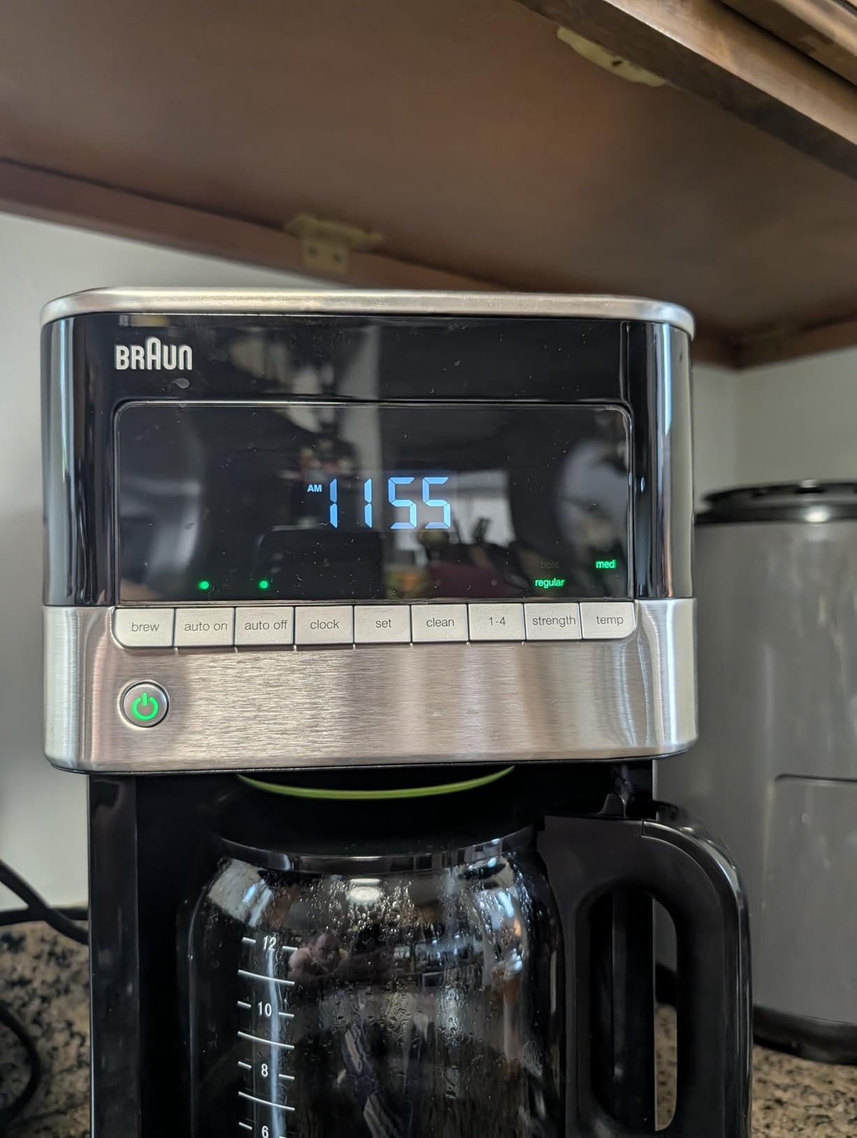 Braun Brew Sense 12 Cup Drip Coffee Maker - Pause & Pour Mid Brew, Programmable Coffee Machine with 24-Hour Timer & Clock, 1-4 Cup Functions, Self Clean, Auto Shutoff, Removable Filter Basket, Black customer photo 1