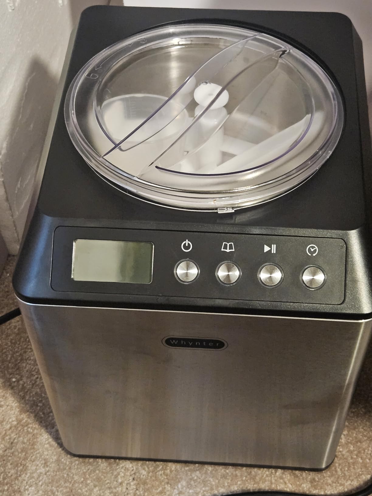 Whynter Ice Cream Maker Machine Automatic 2.1 Qt. Upright with Built-In Compressor, LCD Digital Display & Timer, No Pre-Freezing, ICM-201SB, Stainless Steel customer photo 2