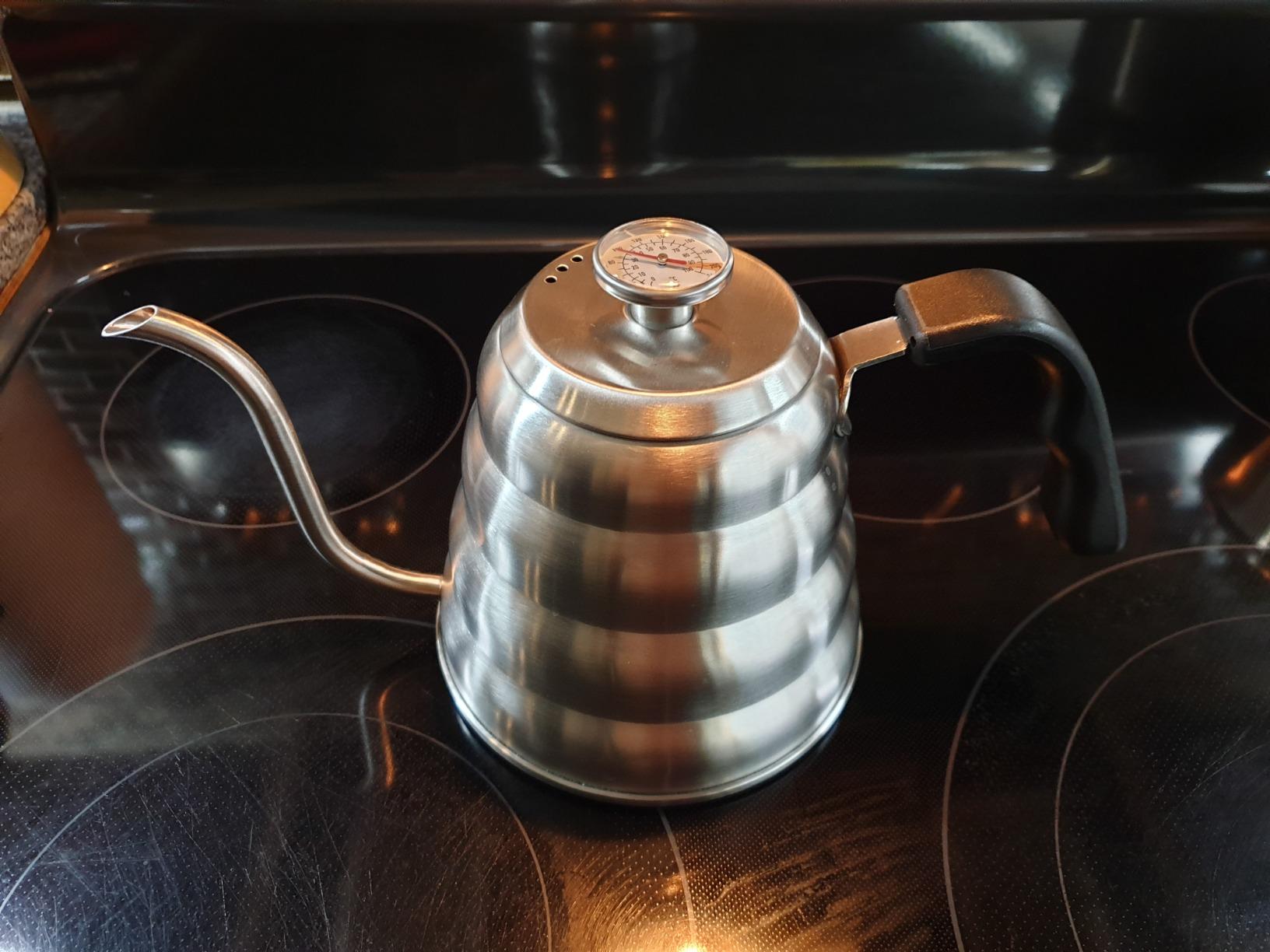 Barista Warrior Gooseneck Kettle with Thermometer - 1.2L Pour Over Coffee & Tea Kettle, 18/8 Stainless Steel, Precision Pour Drip Spout, Suitable for All-Stoves (40 fl oz) customer photo 1
