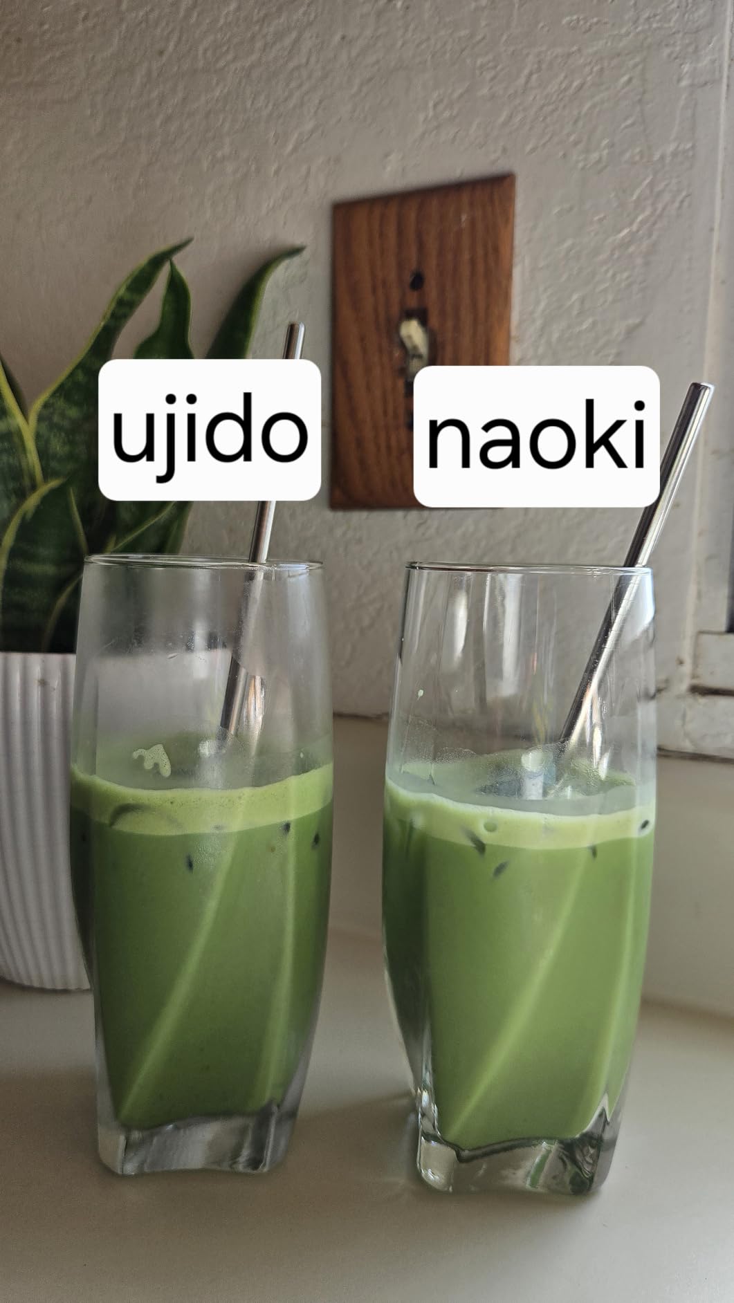 Naoki Matcha Superior Ceremonial Blend - Authentic Japanese First Harvest Ceremonial Grade Matcha Green Tea Powder from Uji, Kyoto (40g / 1.4oz) customer photo 1