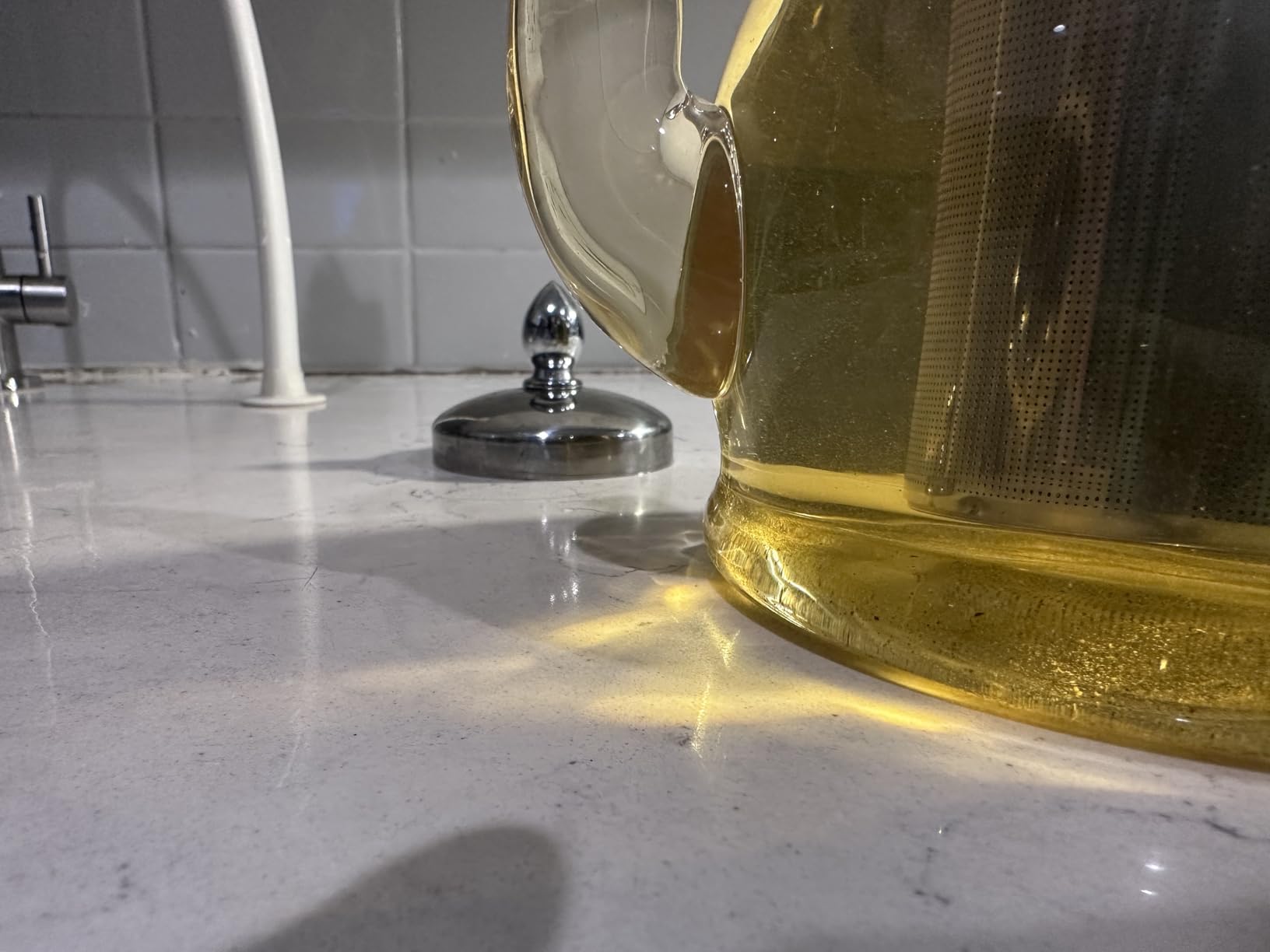 HIWARE 1000ml Glass Teapot with Removable Infuser, Stovetop Safe Tea Kettle, Blooming and Loose Leaf Tea Maker Set customer photo 2