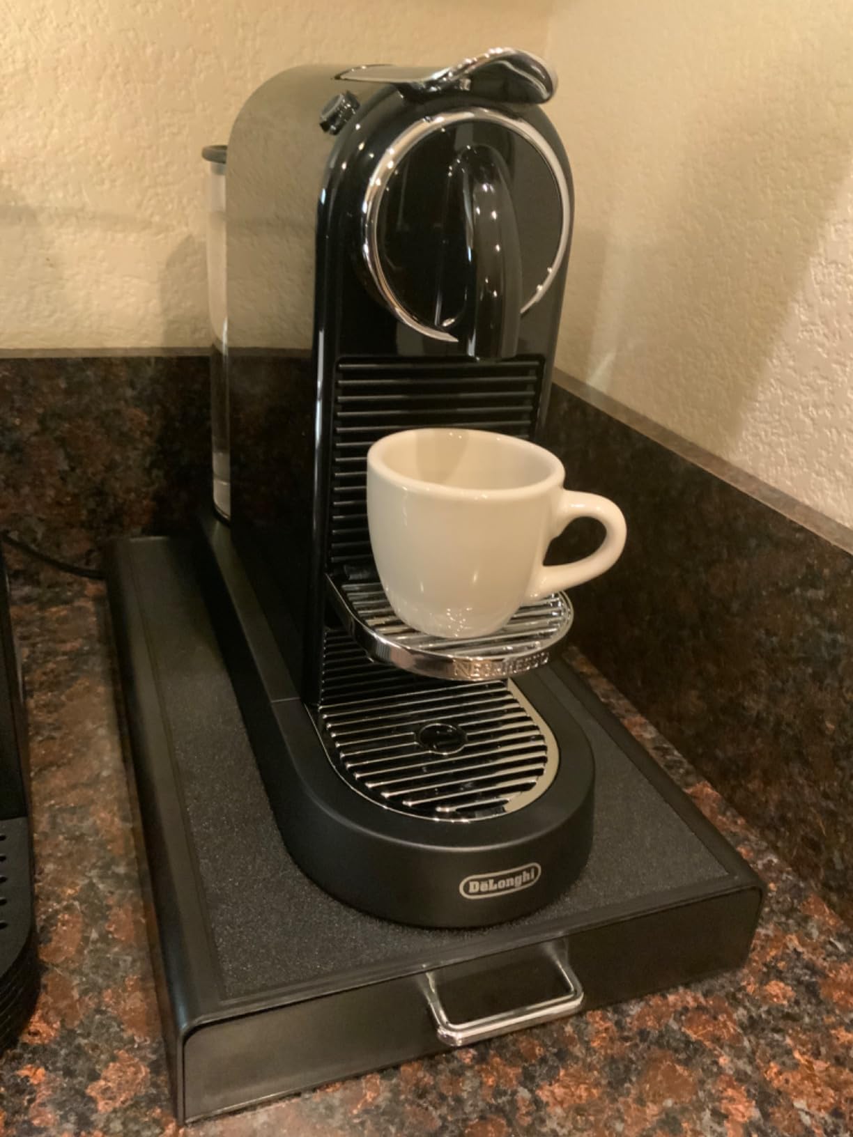 Nespresso CitiZ Original Espresso Machine by De'Longhi, Black customer photo 1