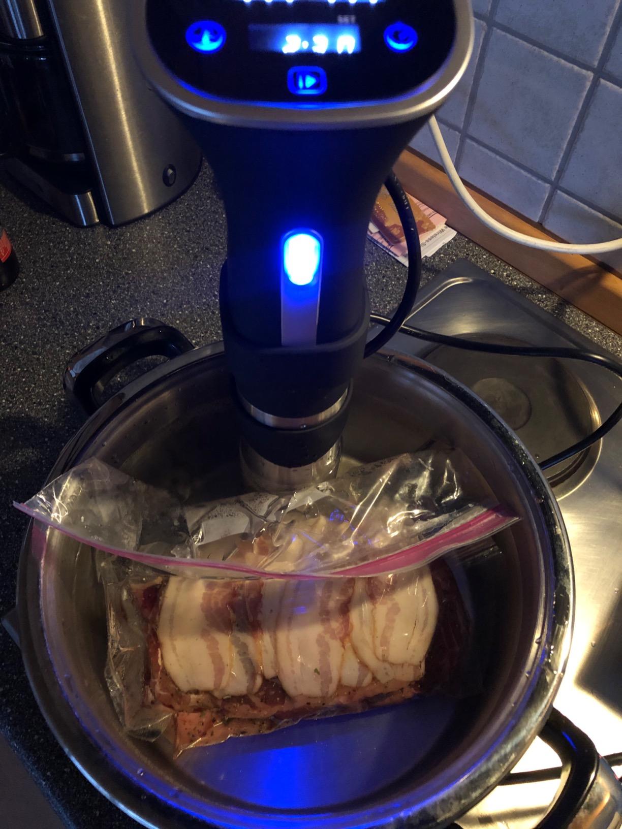 Monoprice Sous Vide Immersion Cooker 800W - With Adjustable Clamp And Digital LED Touch Screen, Easy To Clean, Black and Silver - Strata Home Collection customer photo 1