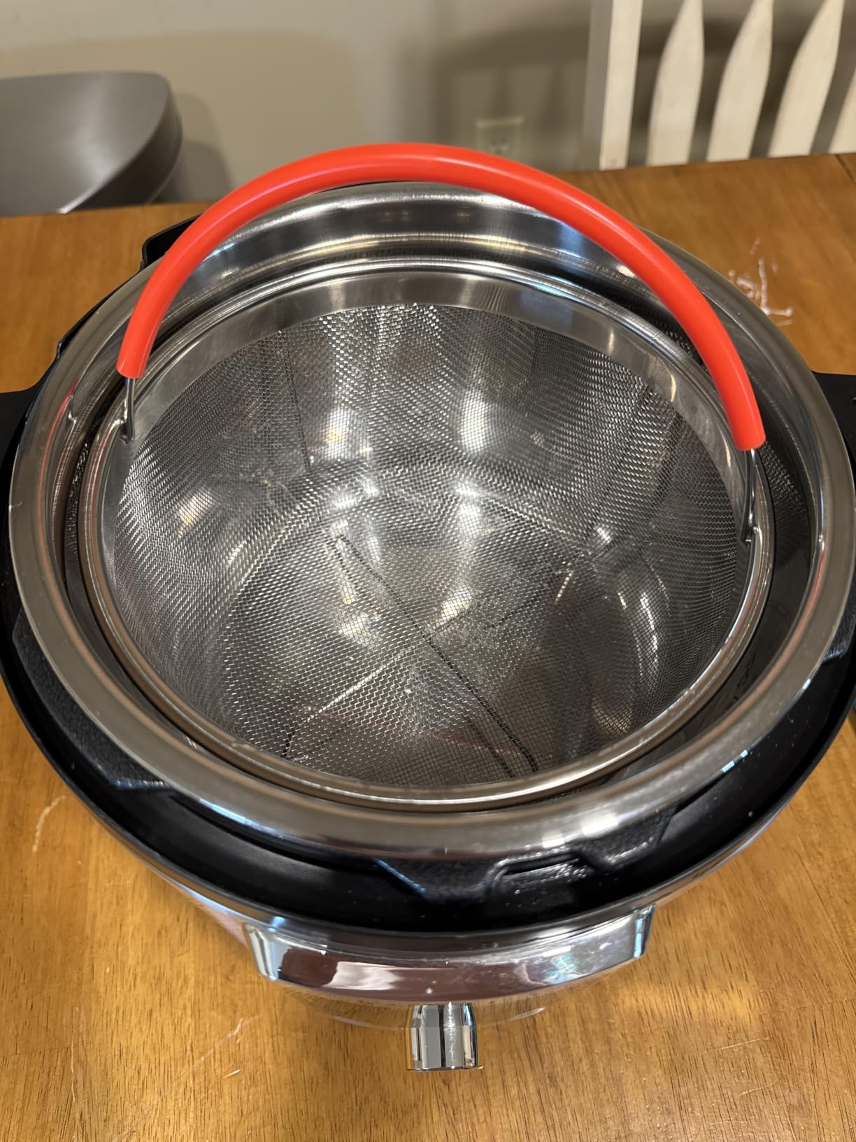 Original Salbree Steamer Basket for 6 qt quart Instant Pot Accessories, Stainless Steel Strainer and Insert fits IP Insta Pots, Instapot, Other Pressure Cookers, with Silicone Handle customer photo 1