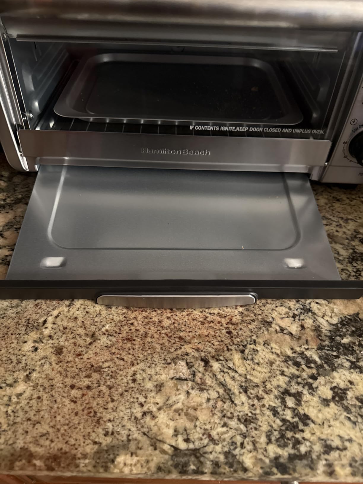 Hamilton Beach 2-in-1 Countertop Toaster Oven and Long Slot 2 Slice Toaster | Bake, Broil Toast | 2 Rack Positions | 60 Minute Timer | Automatic Shut Off | Shade Selector | Stainless Steel | 31156J customer photo 2