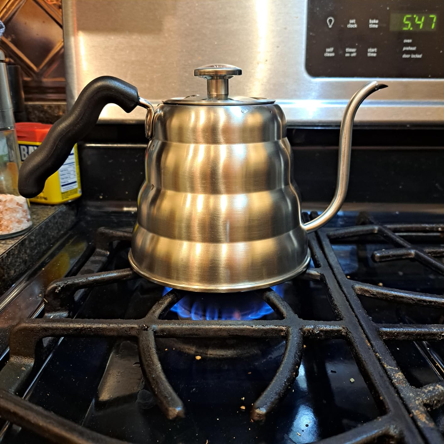 Bean Envy Pour Over Coffee Kettle, Small Gooseneck Kettle with Thermometer and Ergonomic handle, Pour Over Kettle Stainless Steel 40 Oz, Gooseneck Tea Kettle for all occasions. customer photo 2