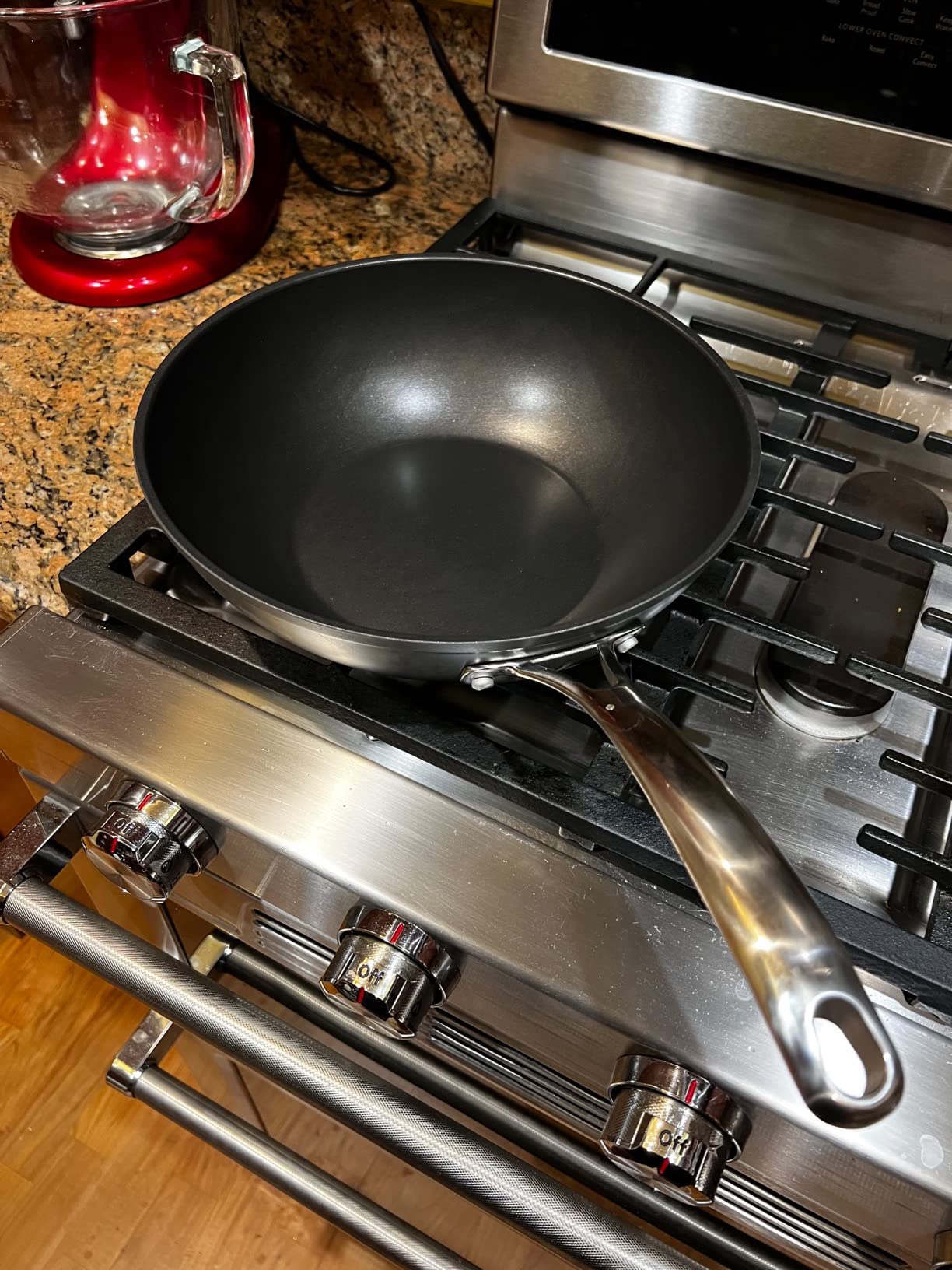 Cooks Standard Classic 11-Inch Hard Anodized Nonstick Wok Stir Fry Pan | 3-Qt Deep Frying Pan with Vented Glass Lid, Stay-cool Handle, Flat Bottom Wok fits most Stovetops, Not Induction customer photo 1