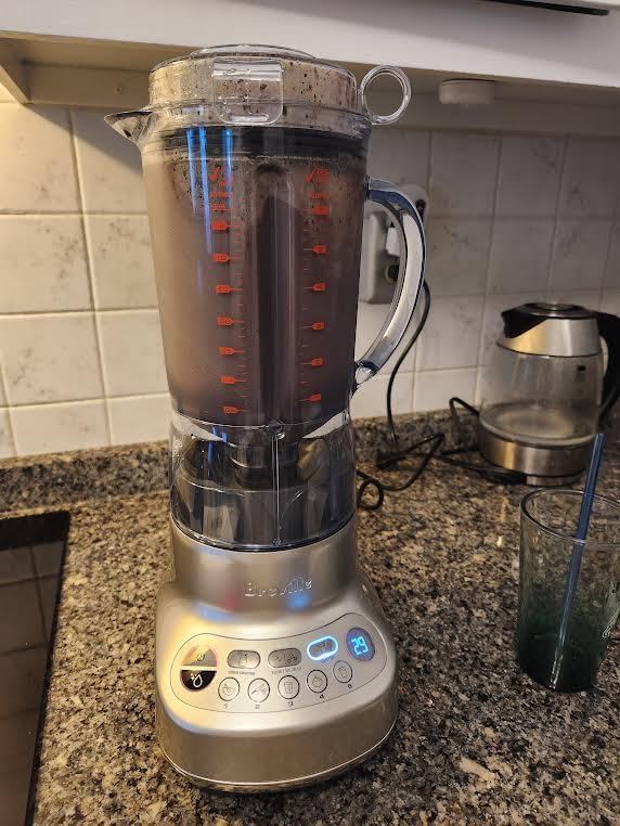 Breville BBL620SIL Fresh and Furious Blender, Silver customer photo 2