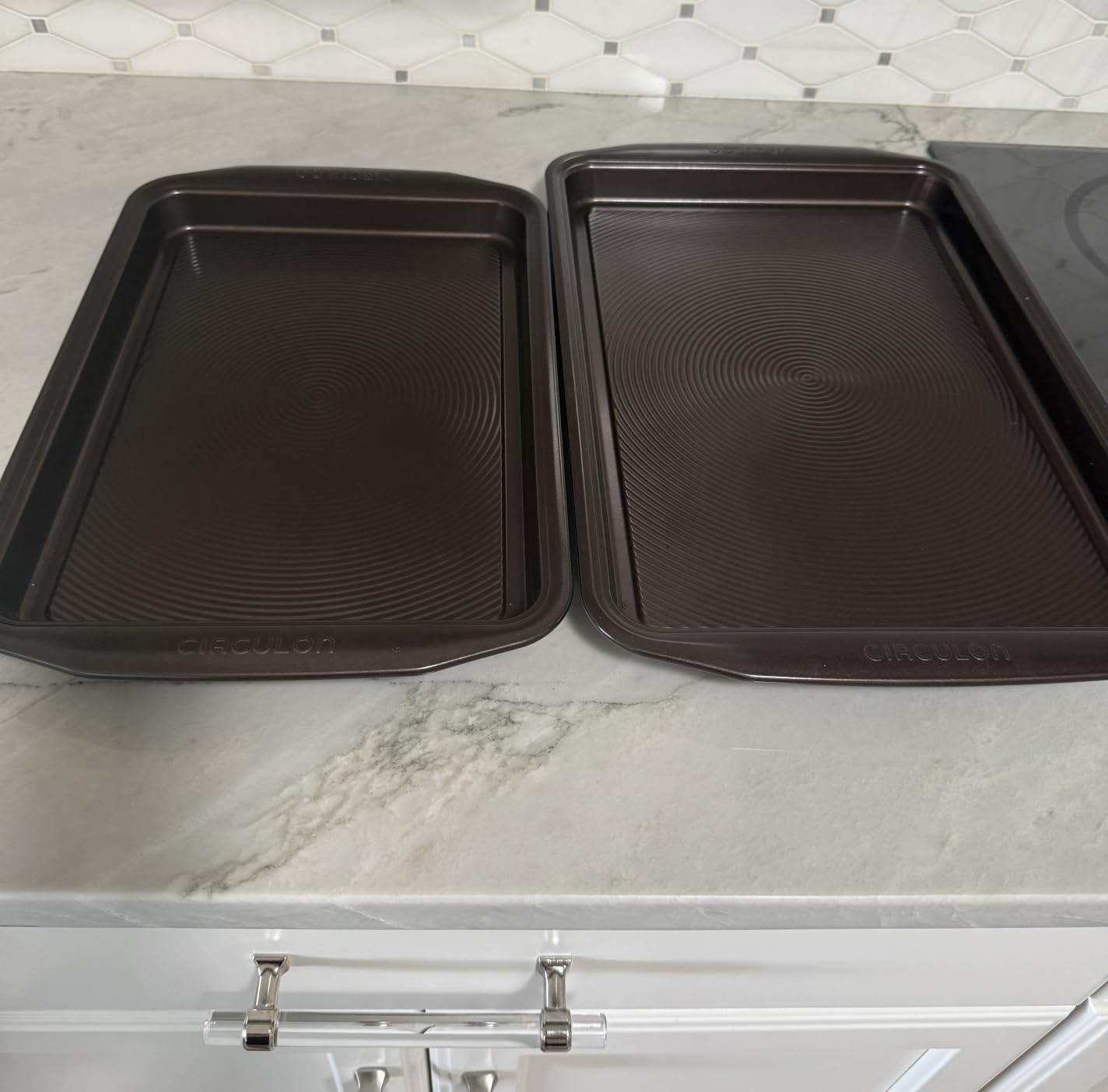 Circulon Bakeware Nonstick Cookie Pan Set, Cookie Sheets for Baking, 2-Piece, Gray customer photo 1