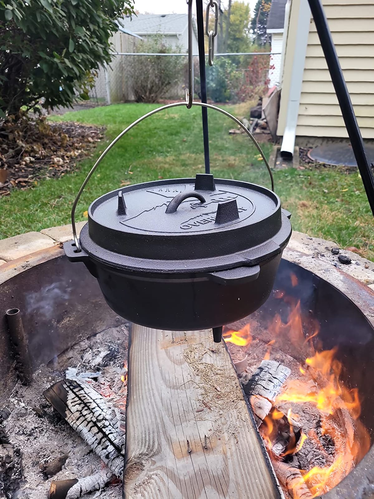 Overmont 6QT Cast Iron Dutch Oven - Pre-Seasoned Pot with Lid Lifter & Legs customer photo 1