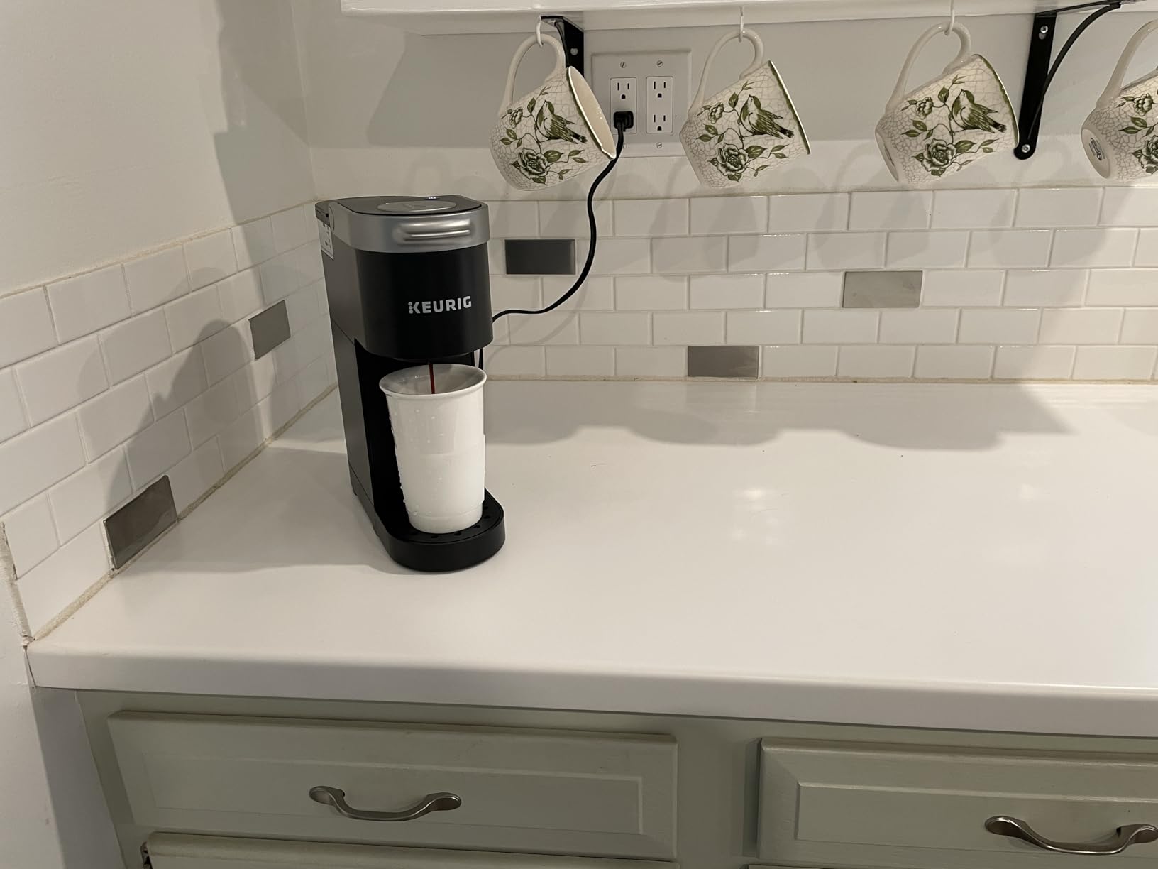 Keurig K-Mini Single Serve K-Cup Pod Coffee Maker, 6 to 12oz Brew size, with Cord Storage, Perfect for Small Spaces, Studio Gray customer photo 1
