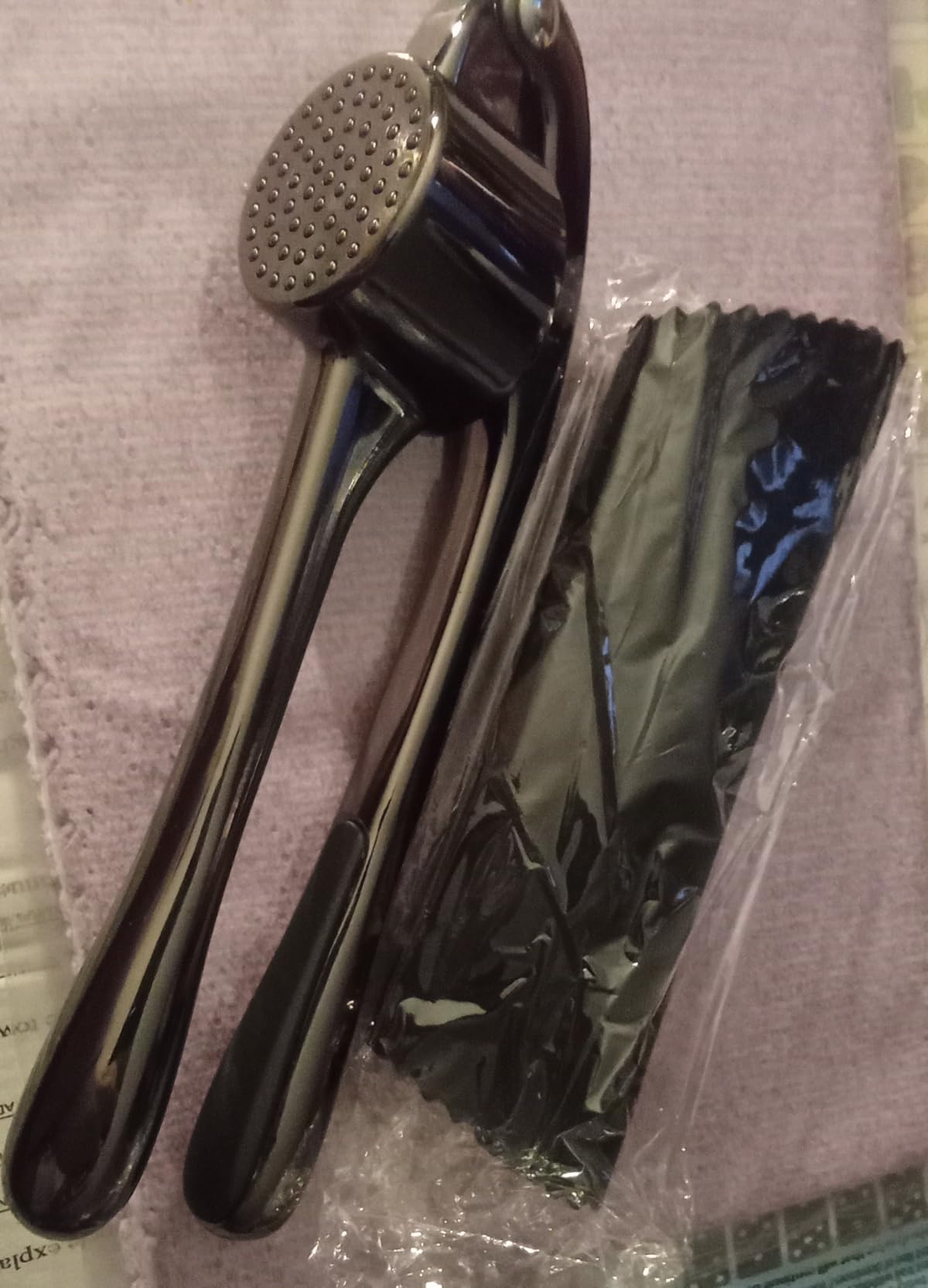 Zulay Kitchen Premium Garlic Press Set - Professional Garlic Mincer Tool customer photo 1