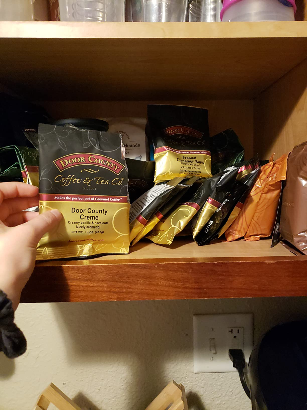 Door County Coffee Gourmet Flavored Sampler Pack, Ten 1.5 oz Bags | 10 Full-Pot Bags, Flavored Coffee, Medium Roast, 100% Specialty Grade 1 Arabica customer photo 1