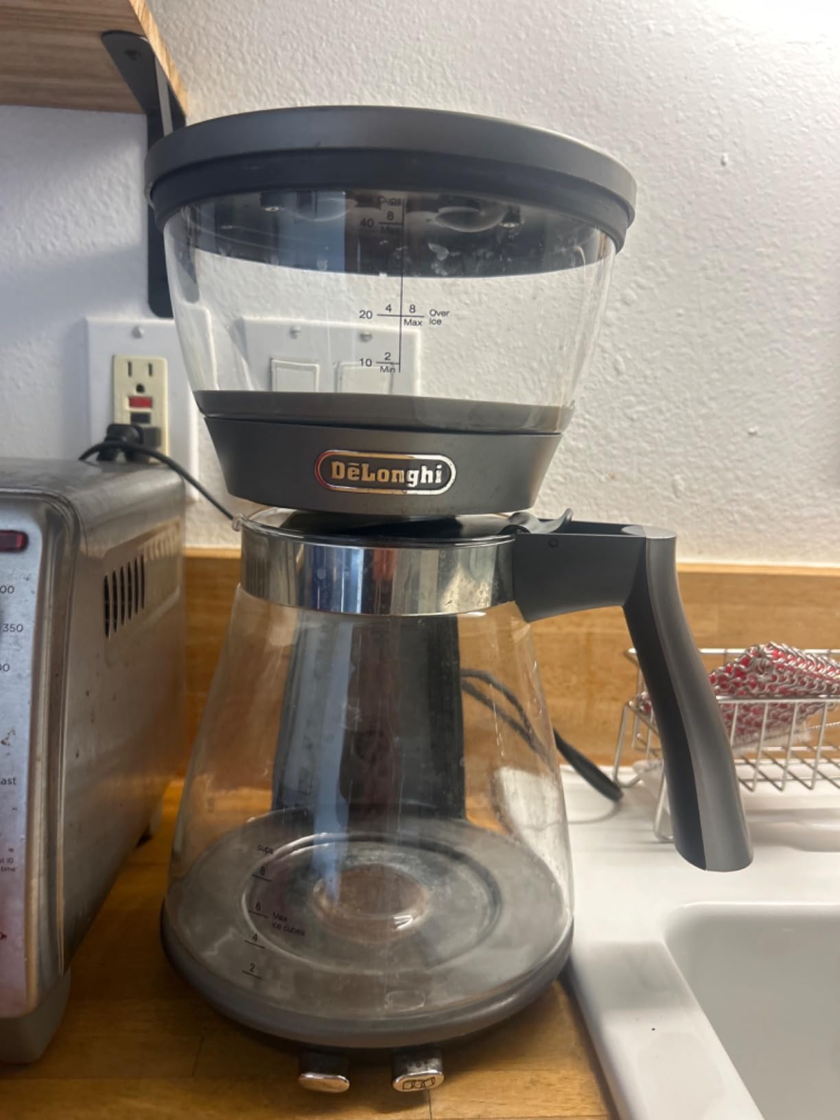 De'Longhi 3-in-1 Specialty Coffee Brewer, Iced Coffee Maker (Bold Cold Brew), Gourmet Pour Over, Premium Drip, SCA Golden Cup Certified, Glass Carafe, 8-Cup, ICM17270 customer photo 2