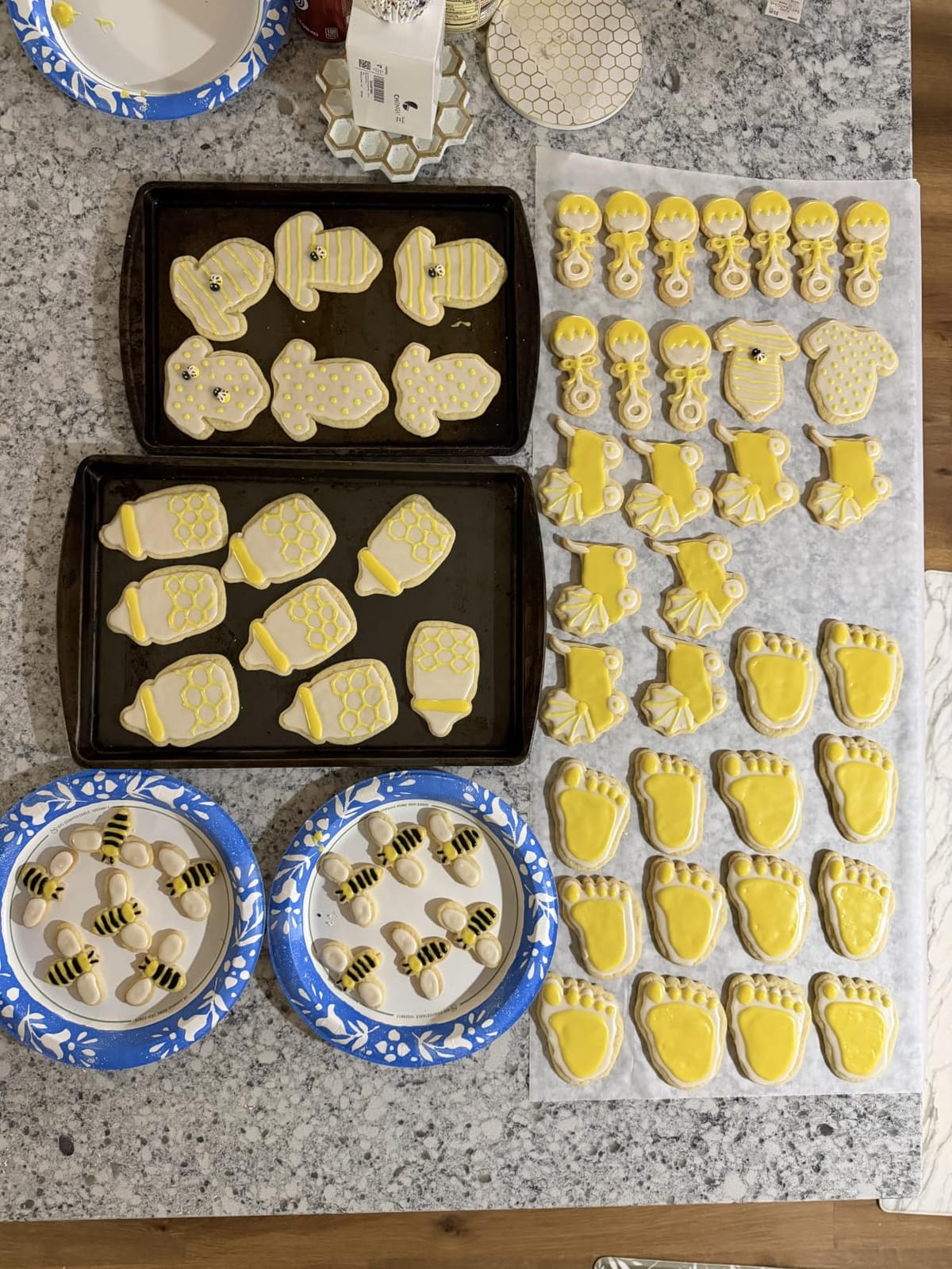 74PCs Icing Piping Bags and Tips Set with Video Course and Booklet customer photo 1