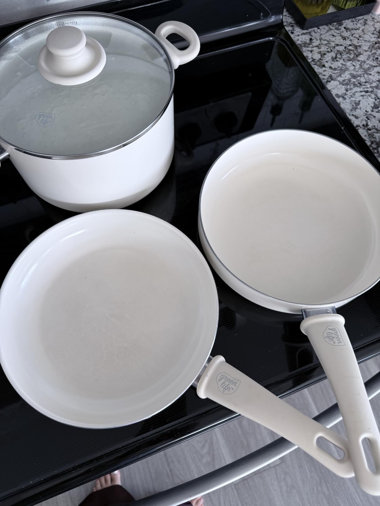 GreenLife 16 Piece Ceramic Nonstick Pots & Pans Cookware Set, Blue | PFAS-Free Nonstick Coating, Stockpot, Frying Pans, Sauté Pans, Stay-Cool Handles, Dishwasher & Oven Safe up to 350F customer photo 1