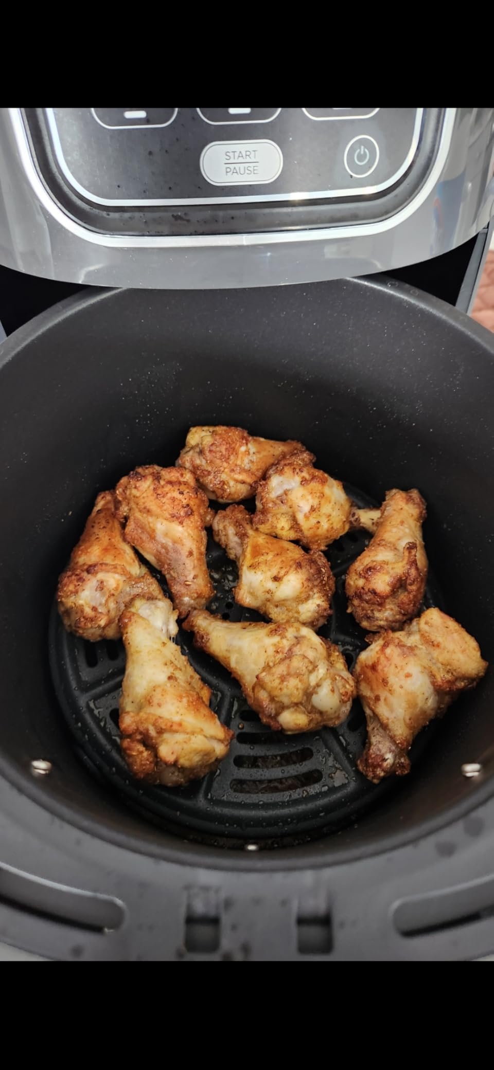 Ninja Air Fryer Max XL, 5.5 Qt, 7-in-1, Grey, AF161 customer photo 2