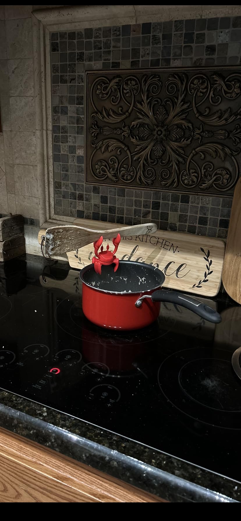 OTOTO 2 in 1 Silicone Spoon Rest & Steam Releaser - Large Spoon Holder for Stove Top - Unique and Useful Gift for Cooking - Heat Resistant Utensil Rest, Kitchen Gadgets, Red Gift (Red the Crab) customer photo 1