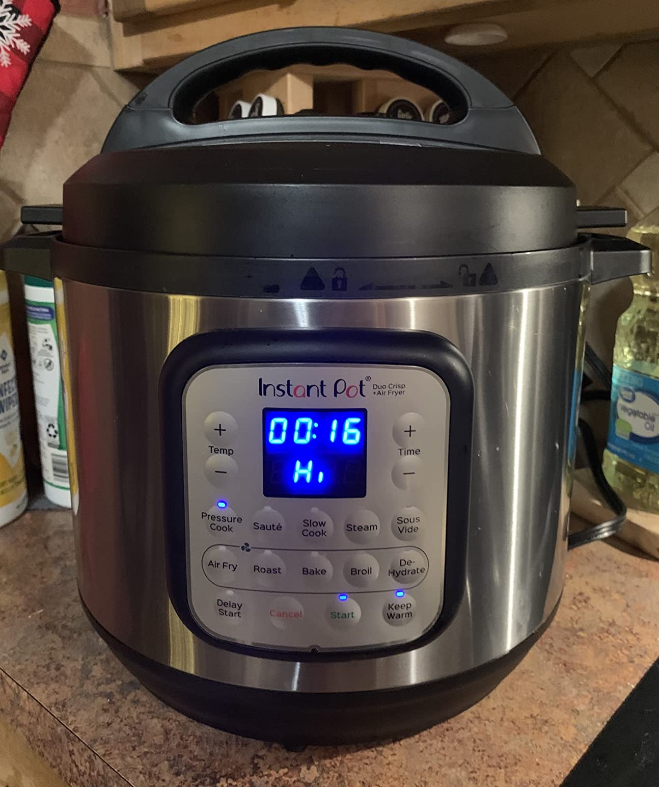 Instant Pot Duo Crisp 11-in-1 Air Fryer and Electric Pressure Cooker Combo with Multicooker Lids that Fries, Steams, Slow Cooks, Dehydrates,Free App With Over 800 Recipes, Black/Stainless Steel, 8QT customer photo 1