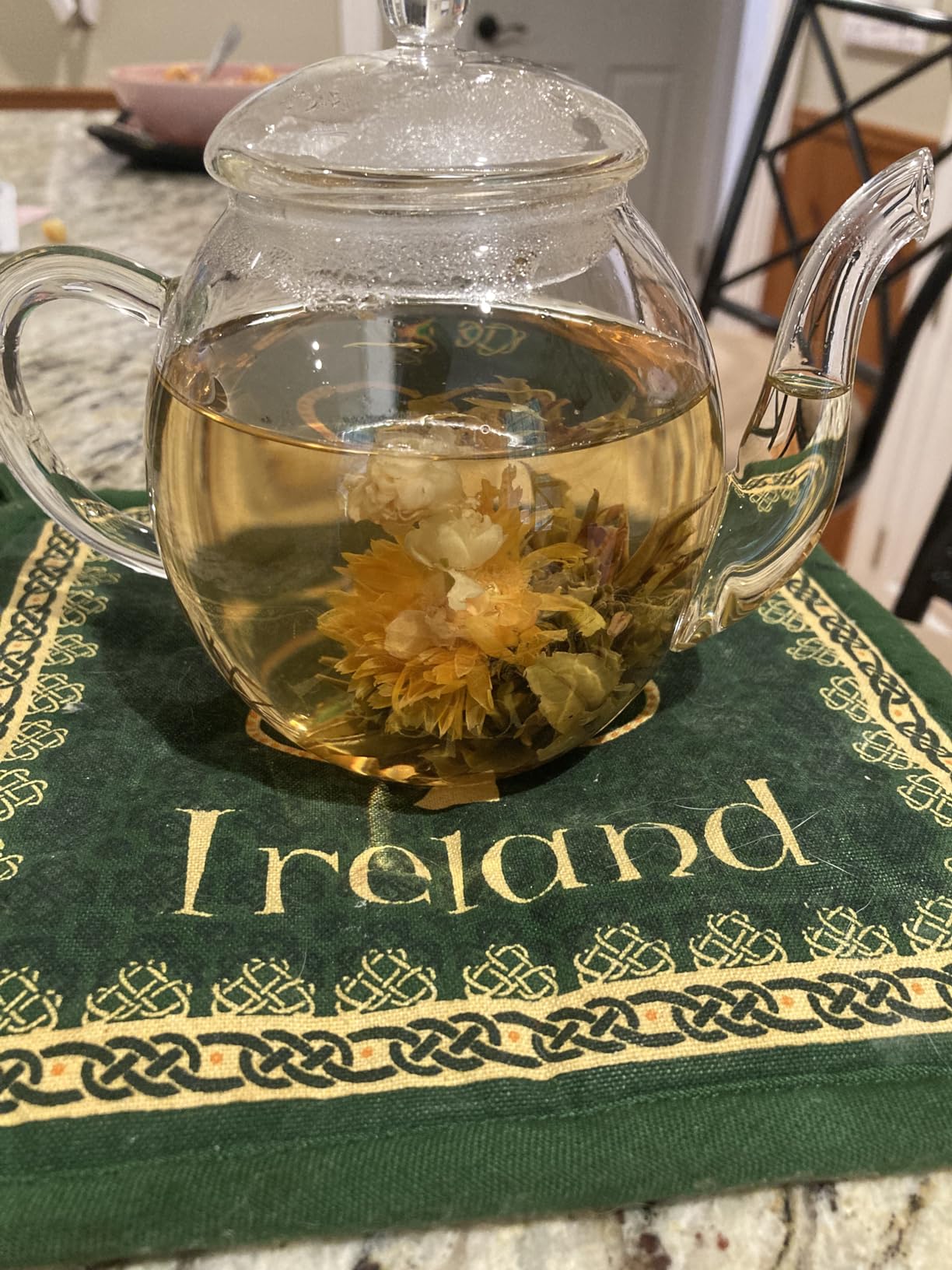 Creano Blooming Tea Gift Set with Glass Teapot 17oz (500ml) - Green Tea Fruity Flavoured Tea Flowers in 6 Varieties - Flowering Tea Gift for Easter customer photo 1