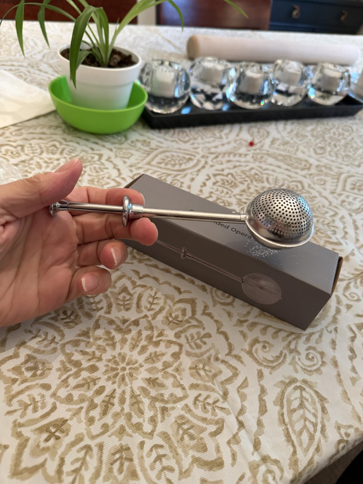 HULISEN Flour Duster, 304 Stainless Steel Flour Sifter for Baking | Spring-Press Handle, Dishwasher Safe, For Flour, Powdered Sugar, Fine Spices, Gift Package customer photo 1