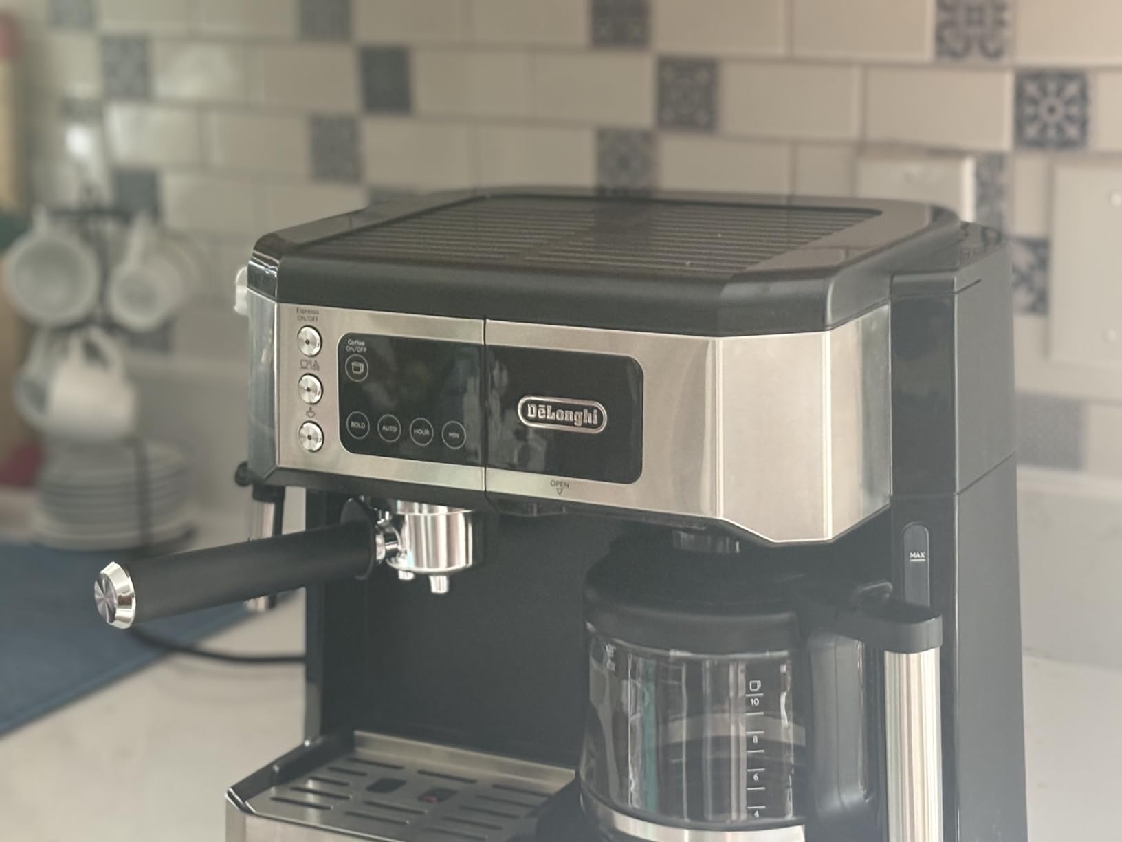 De'Longhi COM530M All-In-One Combination Coffee and Espresso Machine, 47 ounces customer photo 2