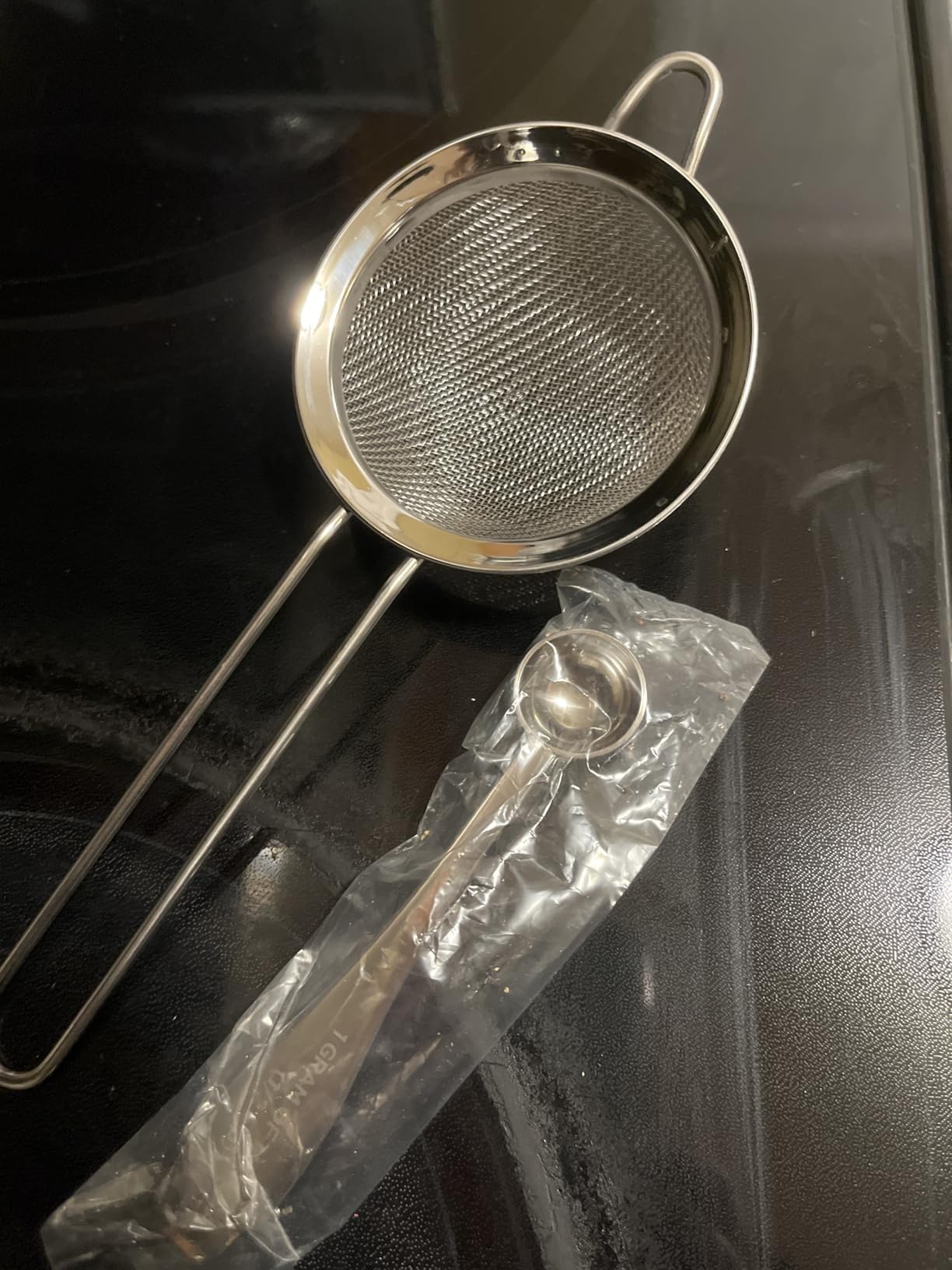 Jade Leaf Modern Matcha Whisk Set | Matcha Set Includes: 1 Electric Matcha Whisk / Milk Frother, 1 Steel Measuring Spoon, & 1 Matcha Sifter, plus Guide Book customer photo 2