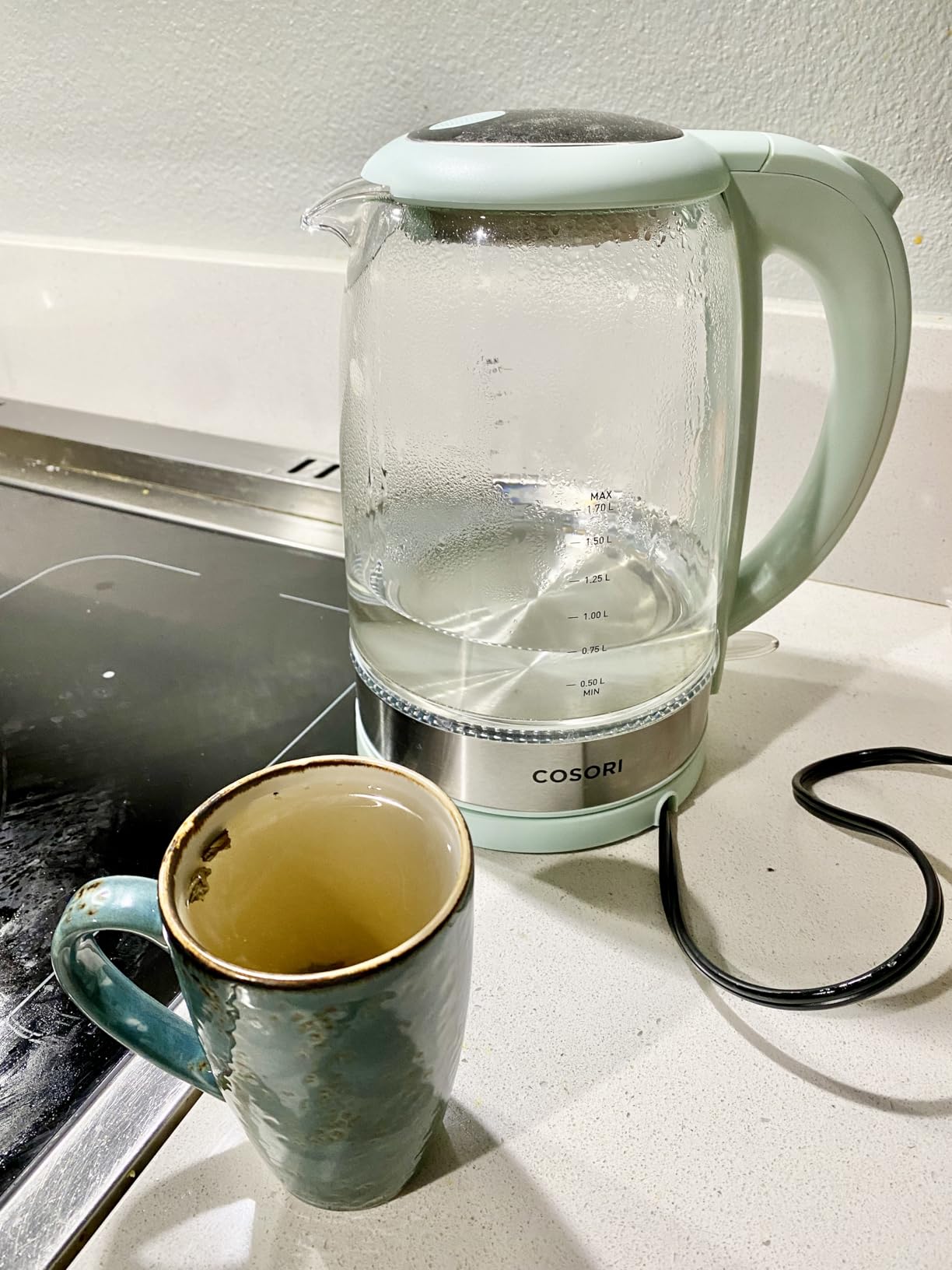 Cosori Electric Kettle, No Plastic Contact with Water, 1.7L, Black | Wide Opening, Easy to Clean, Auto Shut-Off, Boil-Dry Protection, Tea Kettle, Hot Water Boiler, Borosilicate Glass, 1500W customer photo 2
